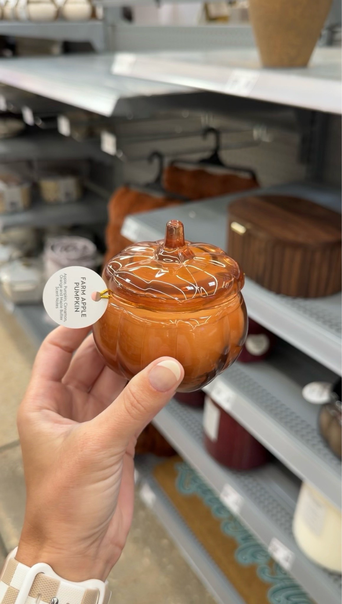 Walmart has the best fall candles! Love this farm apple pumpkin candle in the cutest glass candle container!

#LTKmomlife #LTKSeasonal #LTKHome