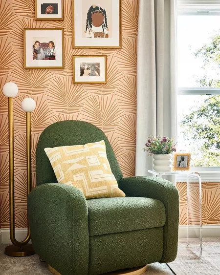 #SpotlightSaturday ✨

A cozy corner with big personality. From the statement wallpaper to the layered artwork and textured chair, this little nook proves that even the smallest spaces can make a lasting impact. 🤎

#LTKHome #SpotlightSaturday #SoulfulMaximalism #ReadingNook #HomeDecor #InteriorDesign #CozyCorner #WallpaperInspiration 

 #LTKHome