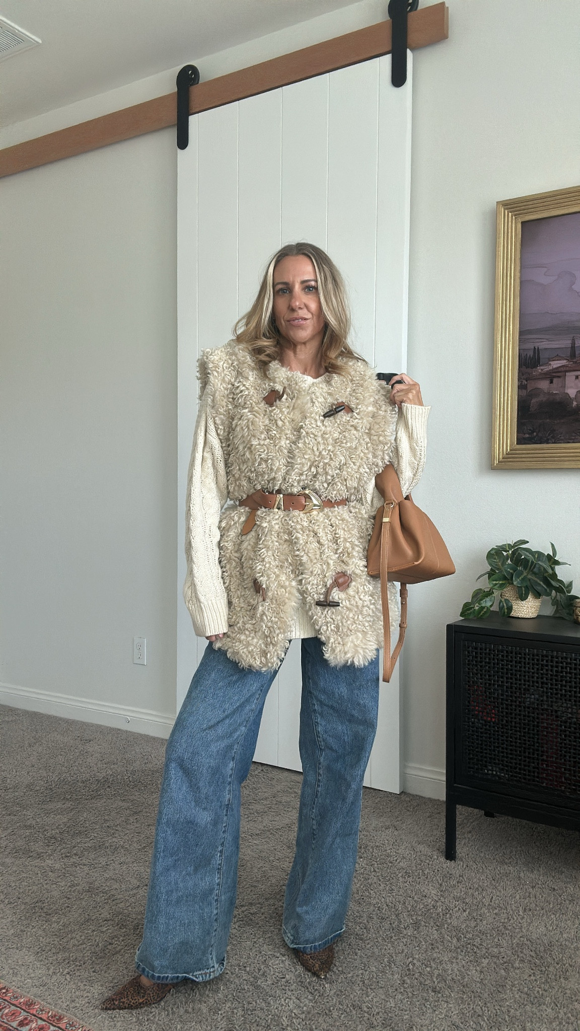 How fun is this Sherpa vest😍 whole look is Amazon 

#LTKSeasonal #LTKFindsUnder100 #LTKStyleTip