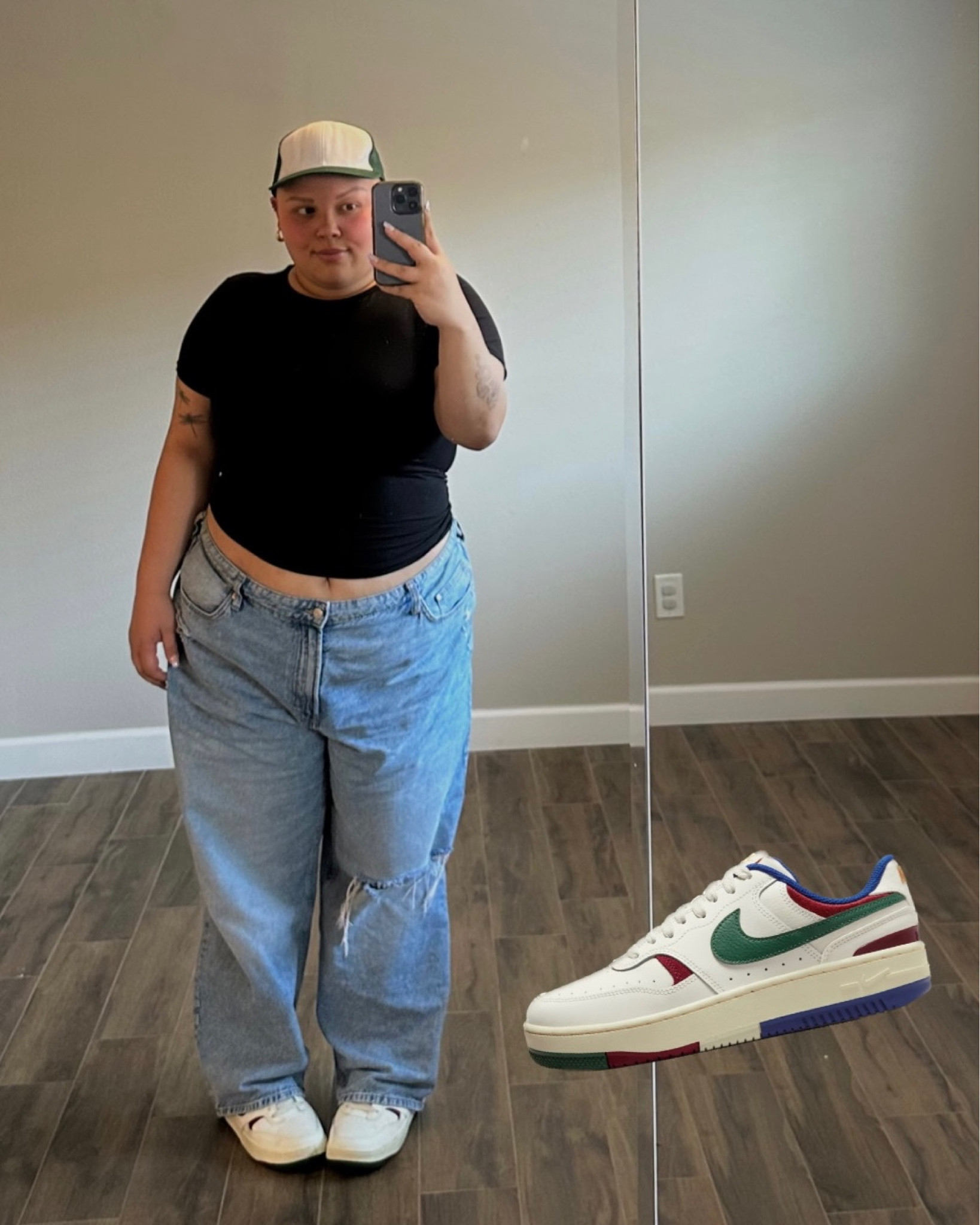 wearing an XL in the top and an 18 in the jeans 🫶🏼

#LTKfindsunder50 #LTKmidsize #LTKplussize