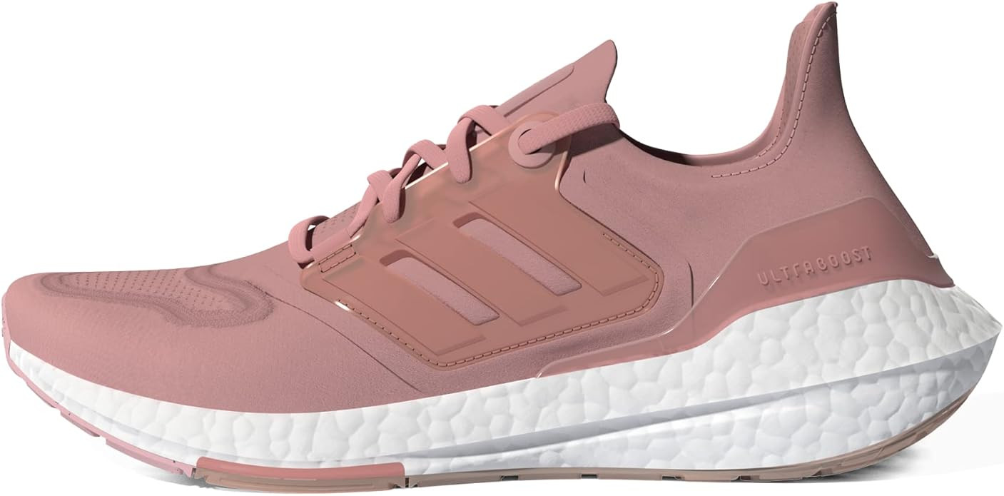 adidas Women's Ultraboost 22 Running Shoe | Amazon (US)