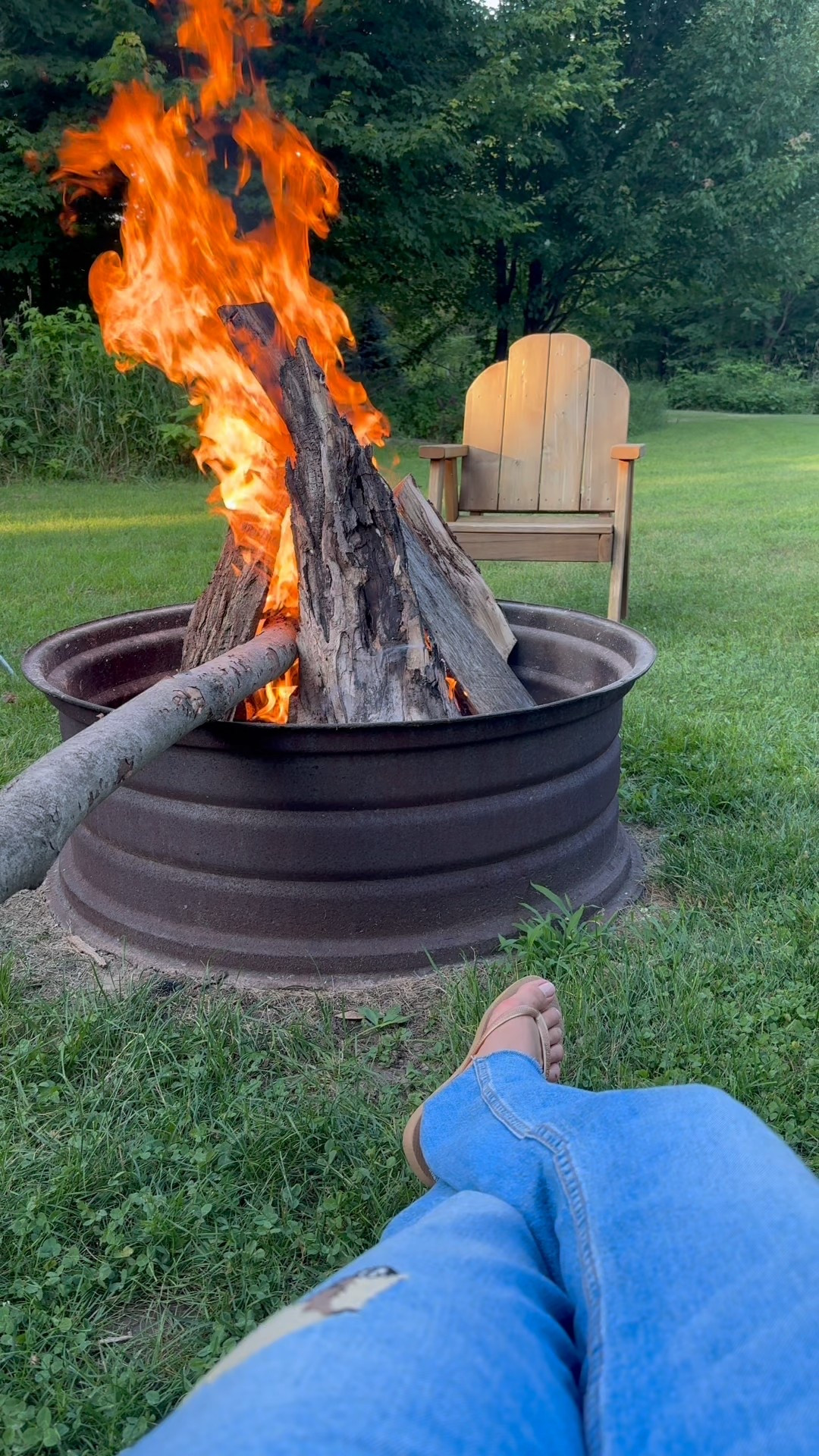 Obsessed with these wide leg jeans 

#LTKSeasonal #LTKU #LTKStyleTip