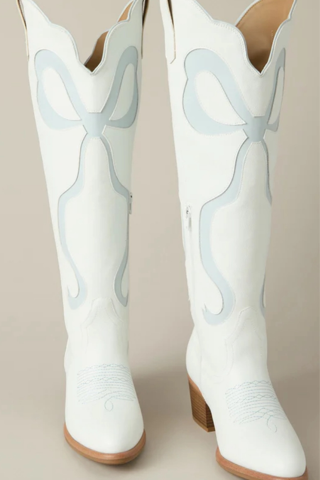 Petite Paloma Bow Dupe Boots #bowboots

#LTKShoeCrush