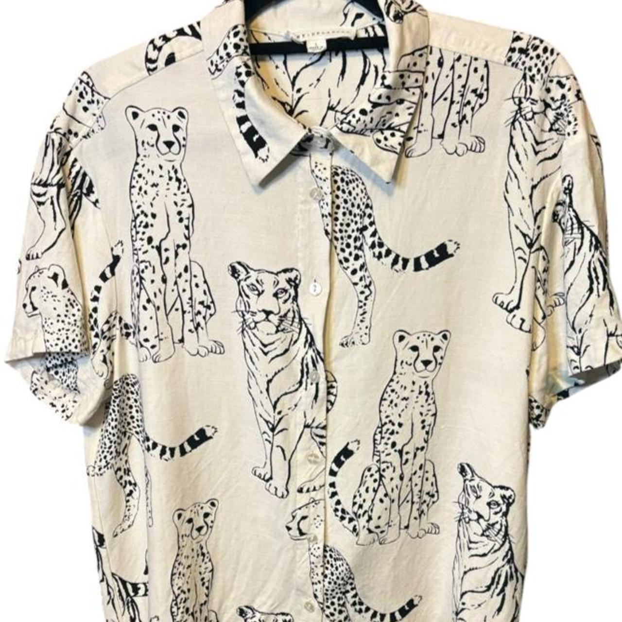 Jane + Delancey Big Cat Shirt Size Large Linen... | Depop | Depop US