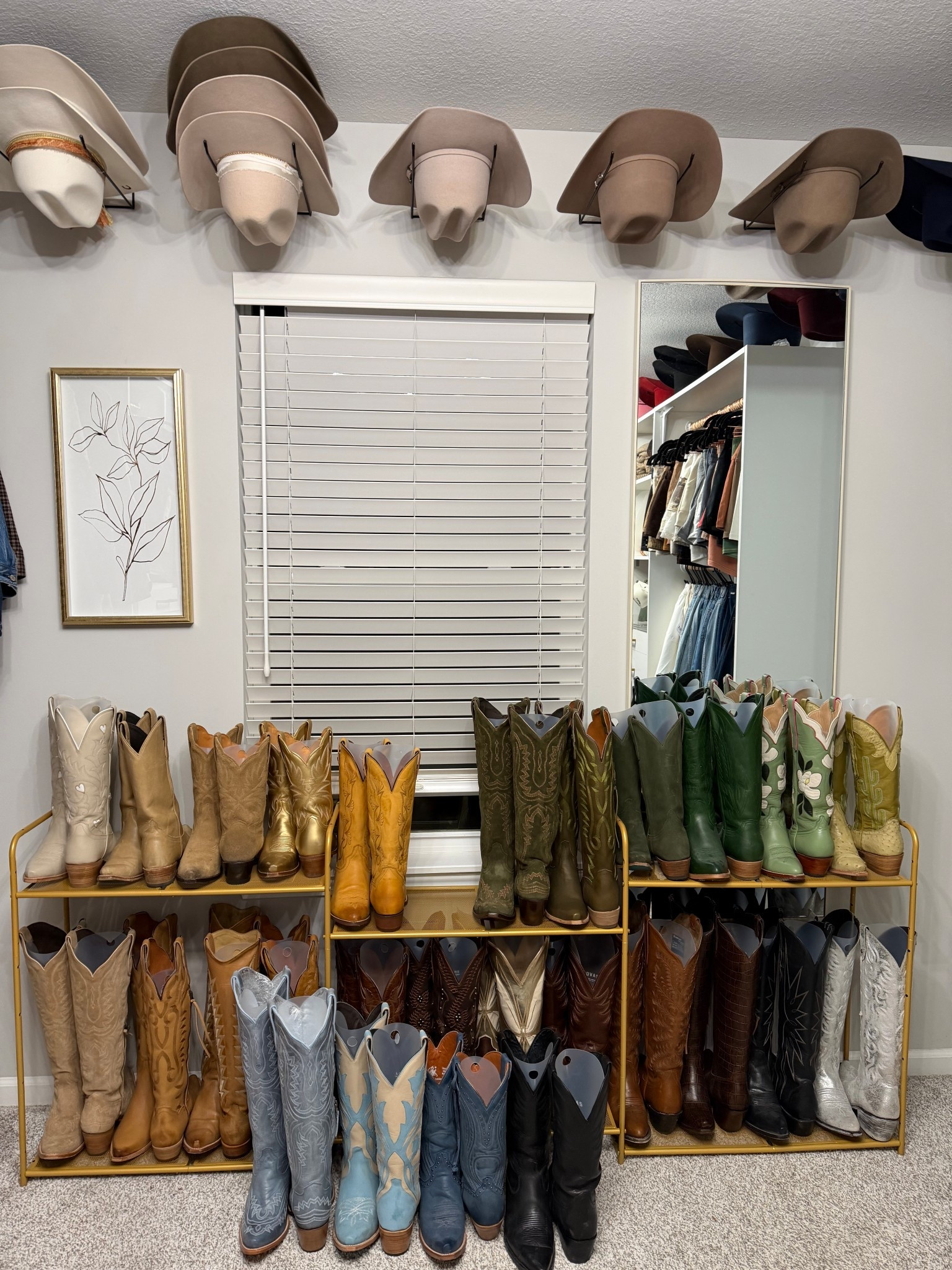 cowboy hat rack 

#LTKgrwm #LTKHome #LTKCyberWeek