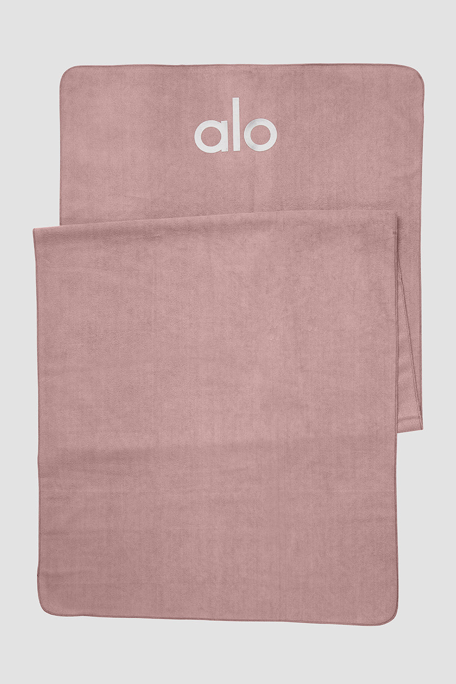 ALO | Grounded No-Slip Towel in Smoky Quartz Brown | Alo Yoga (US)