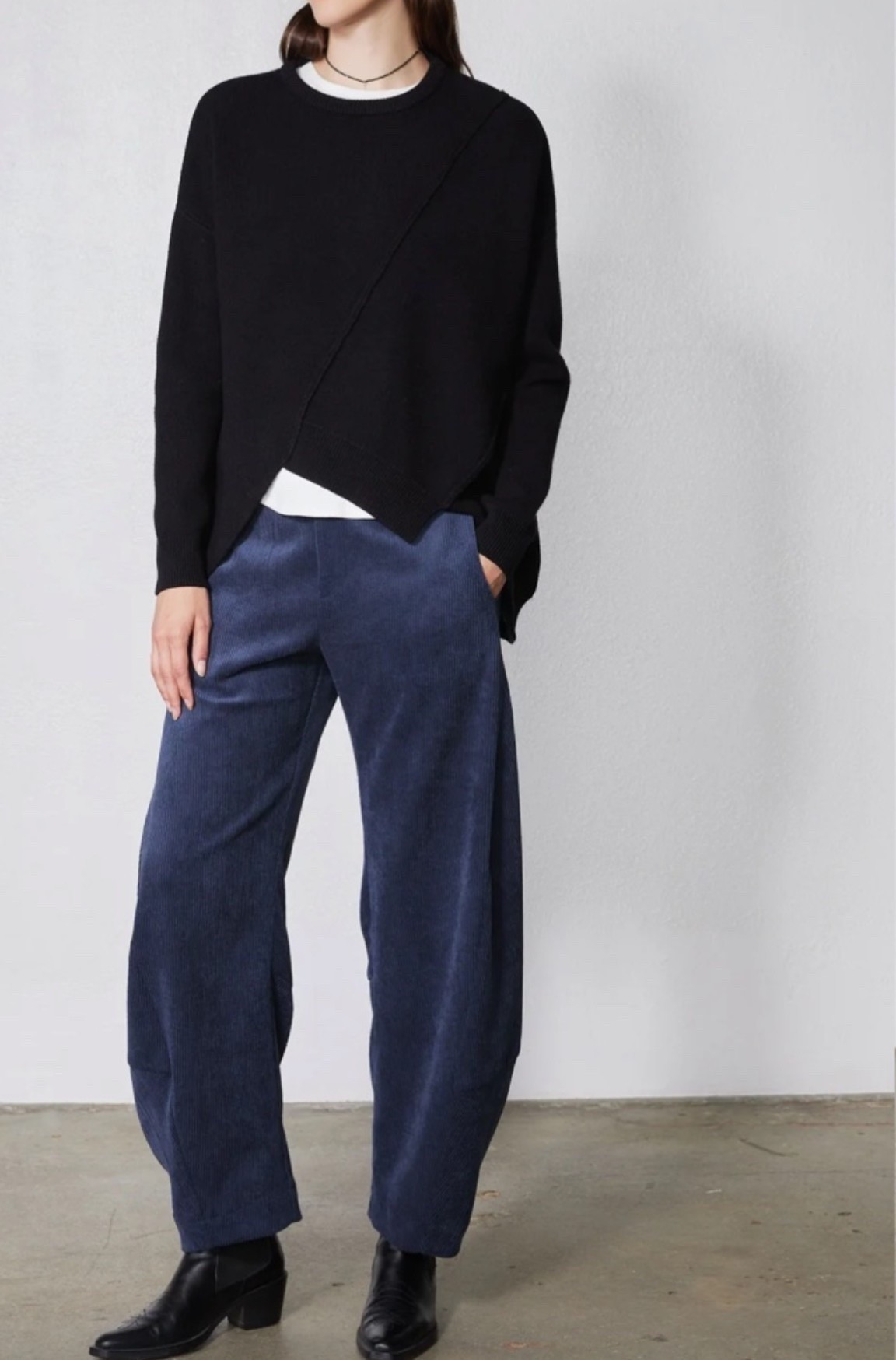 Love these corduroy barrel pants in navy!! Code FW26 for $55.

#LTKOver40 #LTKSaleAlert #LTKTravel