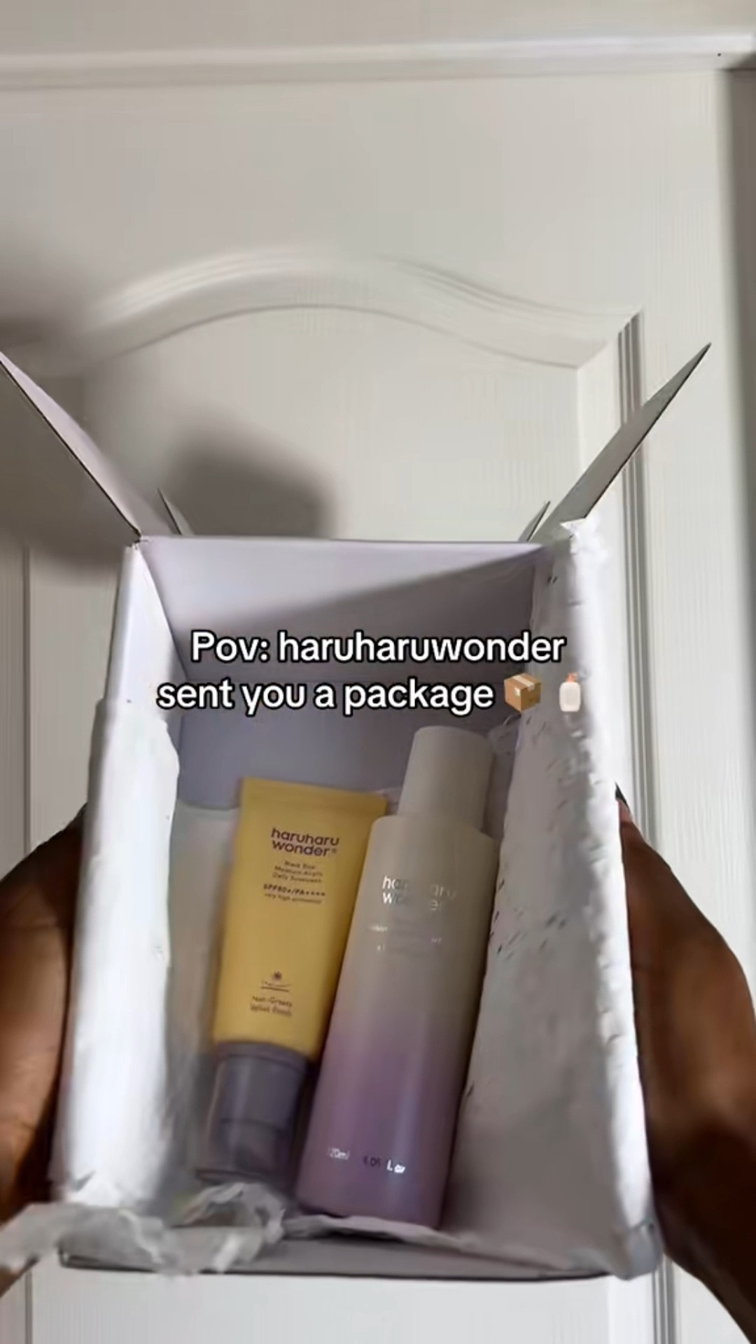 👀 POV: Haruharu Wonder sent me their cult-fave Black Rice Probiotics Essence + the Black Rice Daily Sunscreen… and I get why everyone raves about them.
✨ Linked on my LTK so you can grab them before they sell out.

#LTKbeauty #LTKsummer #LTKcanada