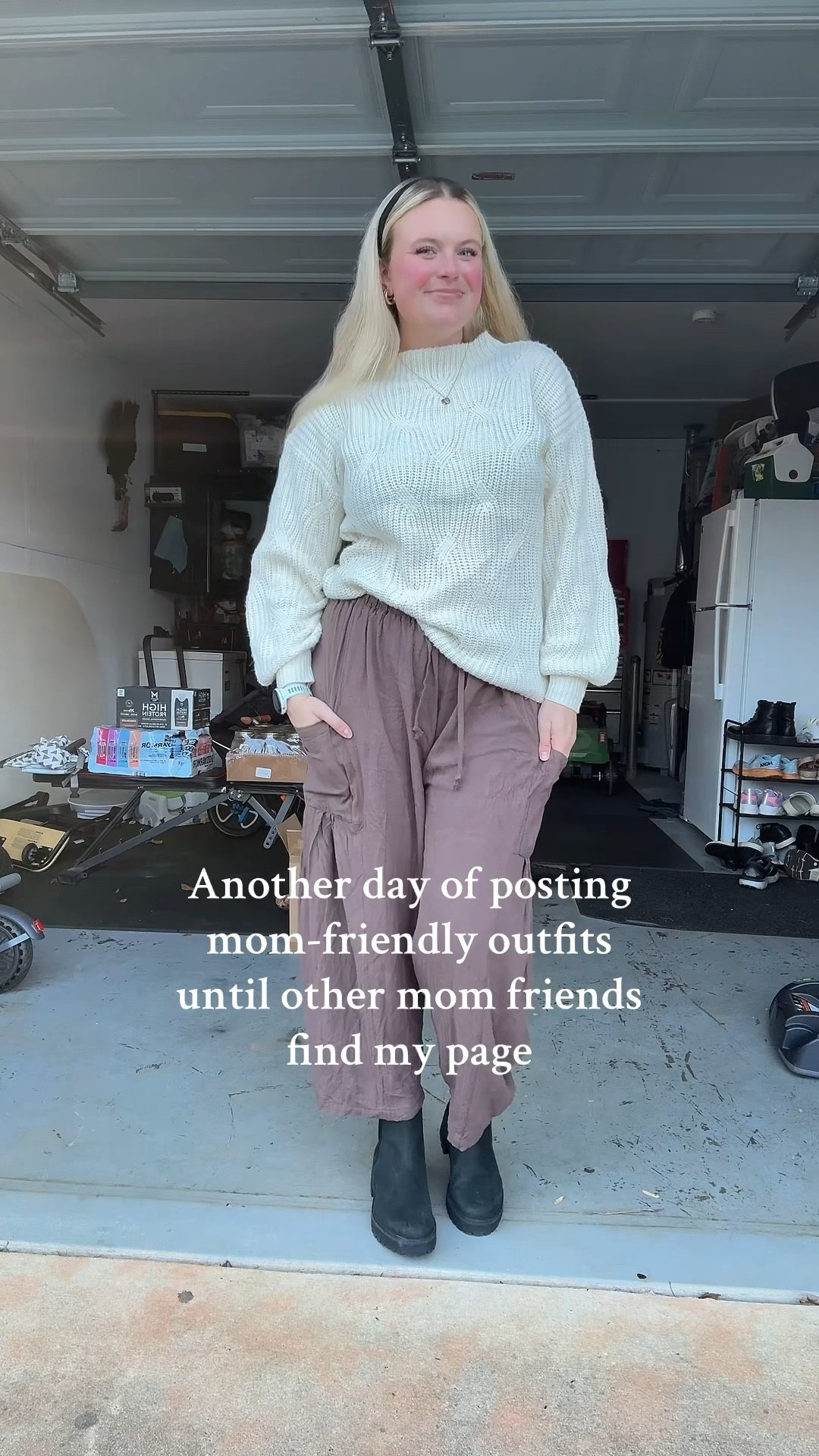 Catch me in loose fitting jeans and sweaters all winter long🥰

#momoutfit #outfitinspo #outfitideas #momoutfitinspo 

#LTKmomlife #LTKootd