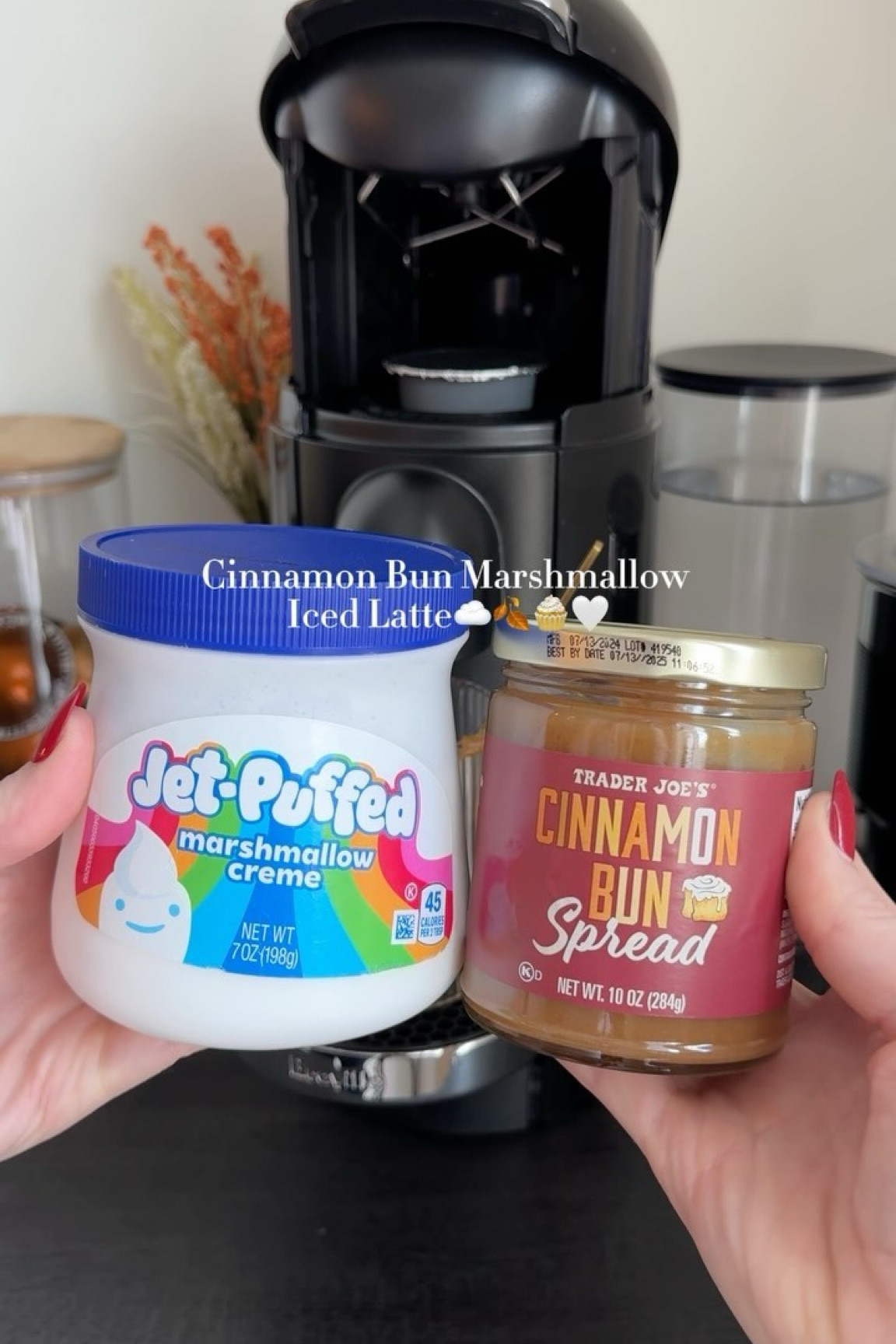 Cinnamon bun marshmallow iced latte☁️🍂🧁🤍 #cinnamonbuns #cinnamonbunicedlatte #cinnamonbunlatte #drinksathome #falldrink #falldrinks #halloween #marshmallowlatte #marshmallowfluff #drinksathome #coffee #coffee #delicious #goodmorning #bhfyp #breakfast #morning #cake #chocolate #homemade #lunch #foodstagram #foodphotography #cafe #dessert #foodblogger #starbucks #tea #coffeetime #brunch #coffeelover