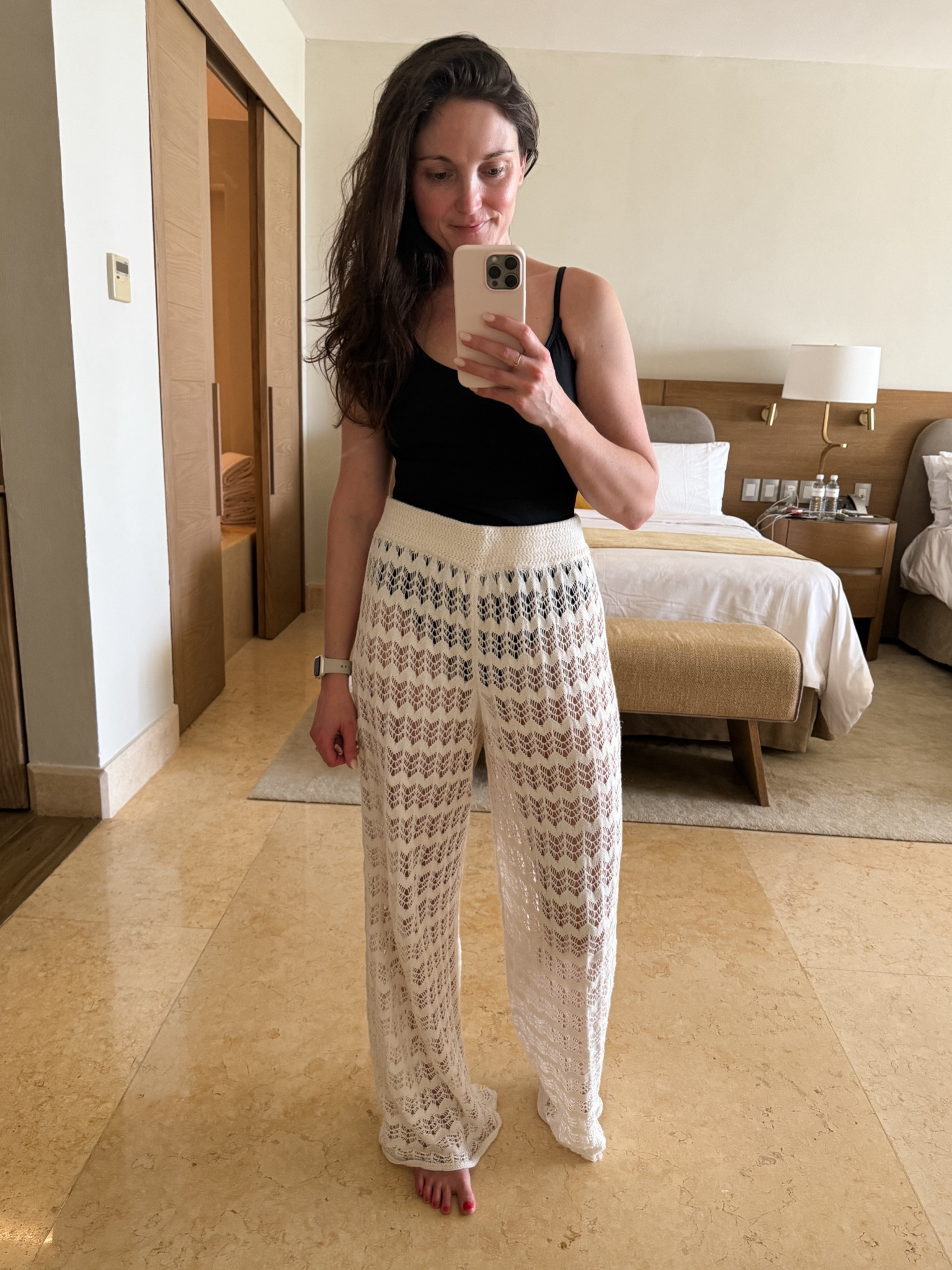 AMERI 新品　CROCHET LIKE PANTS Good American Sequin Crochet Wide-Leg Pants | Anthropologie
