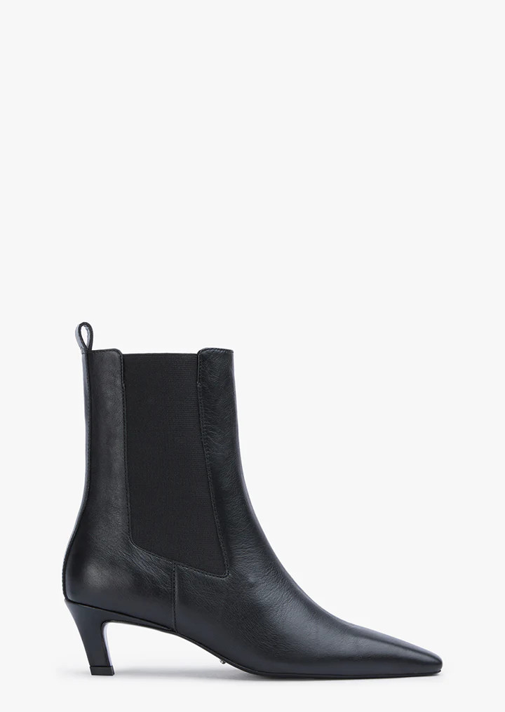 Eloise Black Como | Tony Bianco US