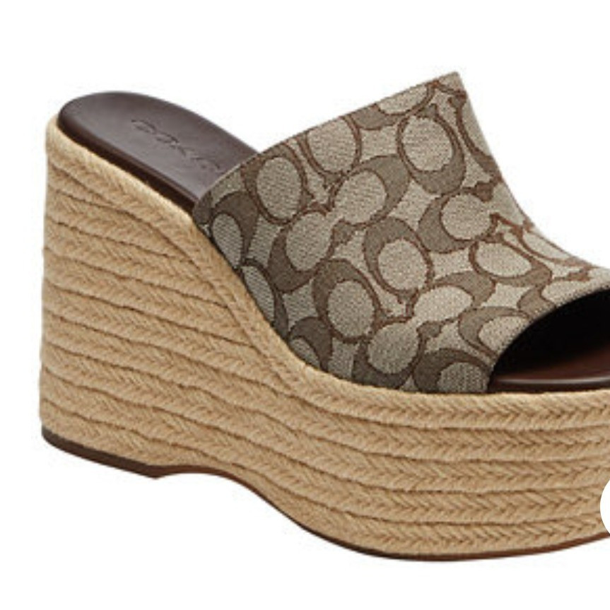 Coach shoe sale

#LTKSaleAlert #LTKSeasonal