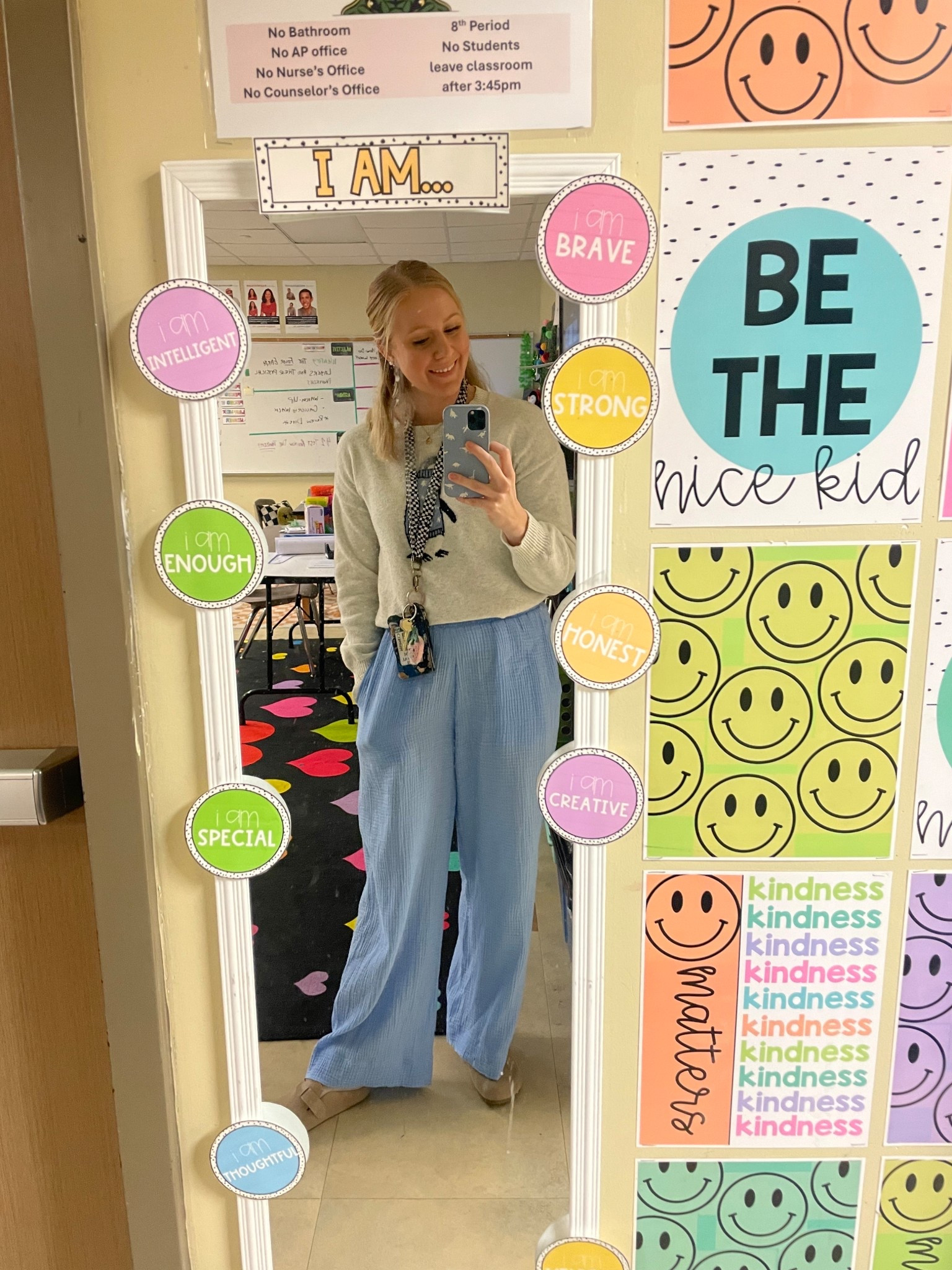 Comfy Teacher OOTD🩵 
.
.
#loft #target #shopandi #teacherfit #ootd #comfy #clogs #amazon