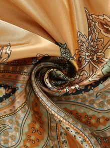 Paisley Print Bandana
   SKU: sc2205136911645911      
          (739 Reviews)
            US$3.0... | SHEIN