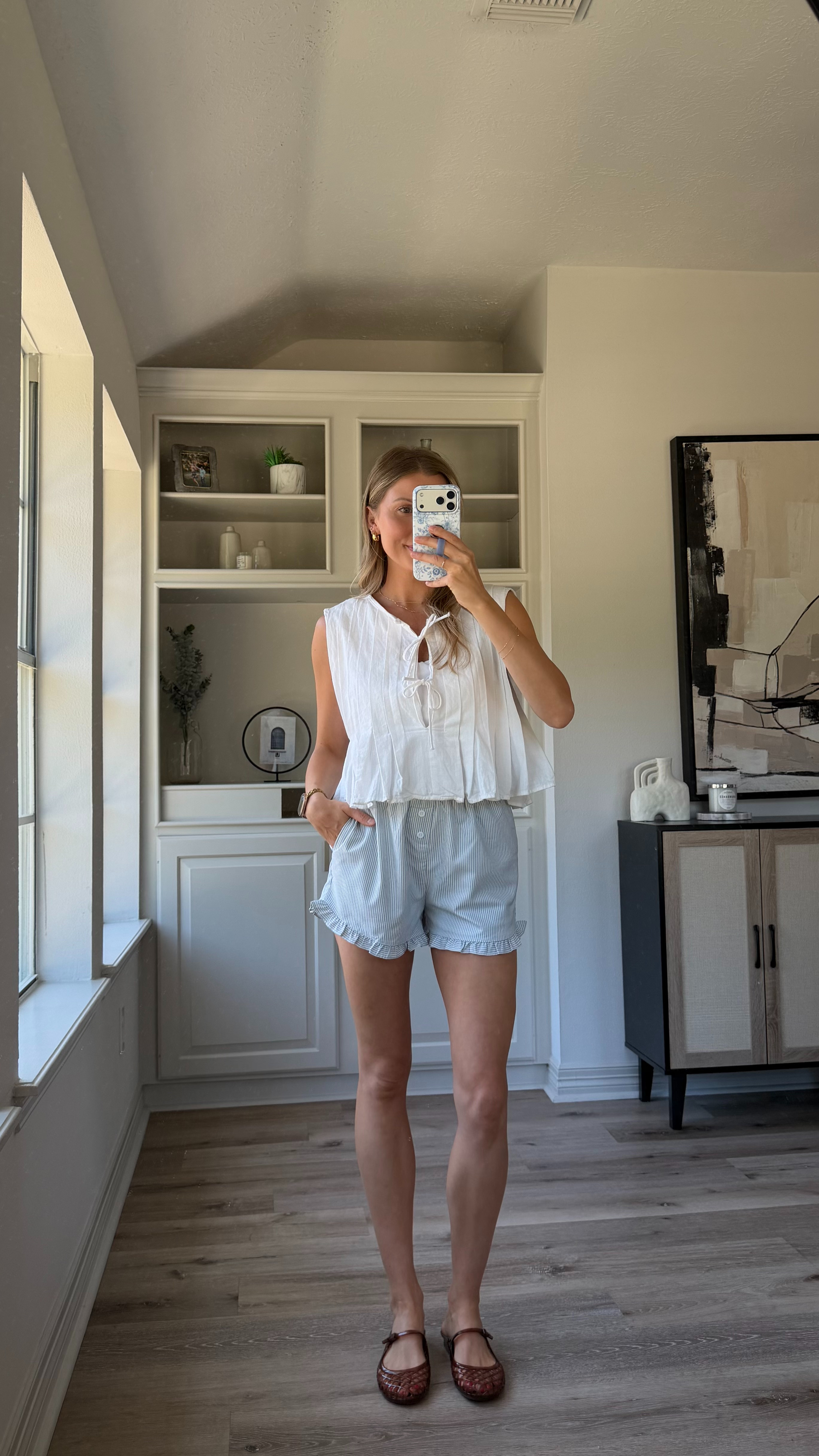 Love these boxer shorts in the summer - so cute but comfy! Wearing S in everything
 

 
