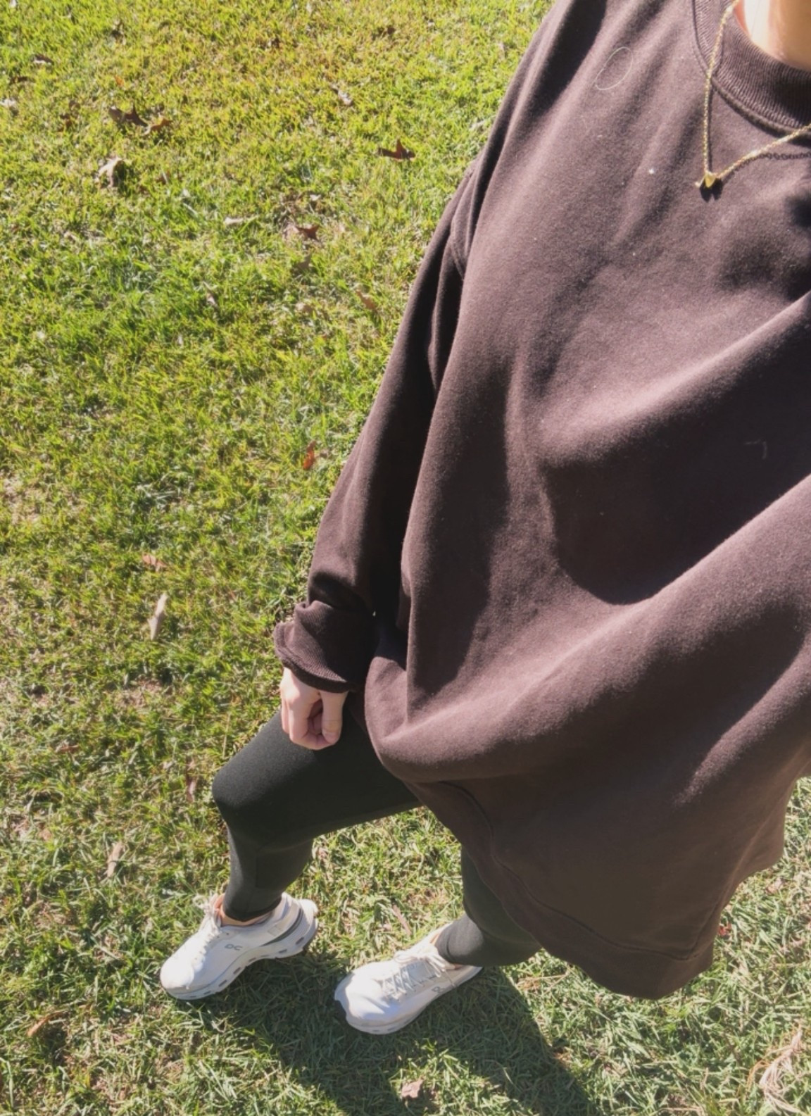 OOTD! 
Sweatshirt - large 
Leggings S/M

#LTKFindsUnder100 #LTKTravel #LTKSaleAlert