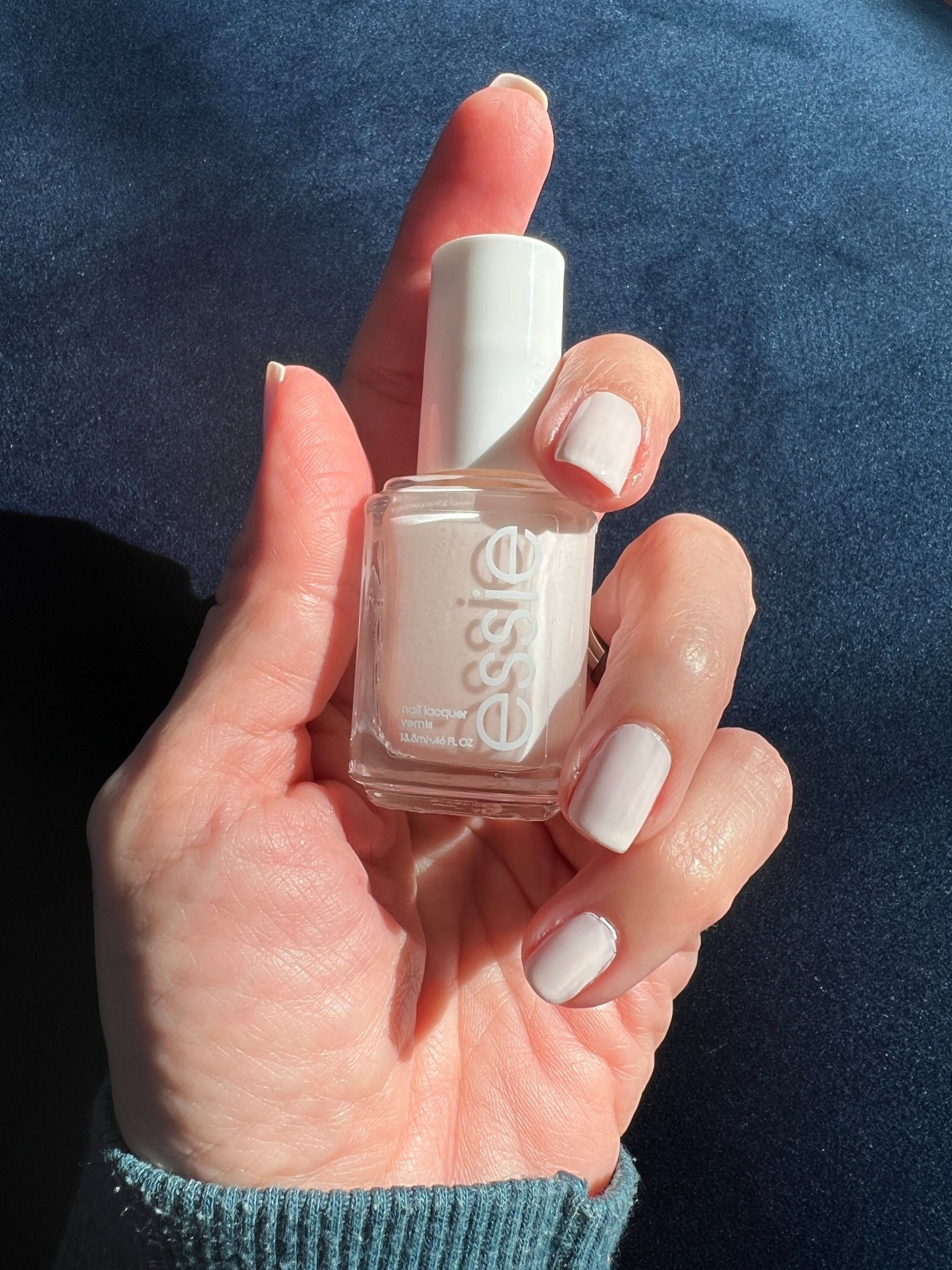 My all time favorite polish color🎀