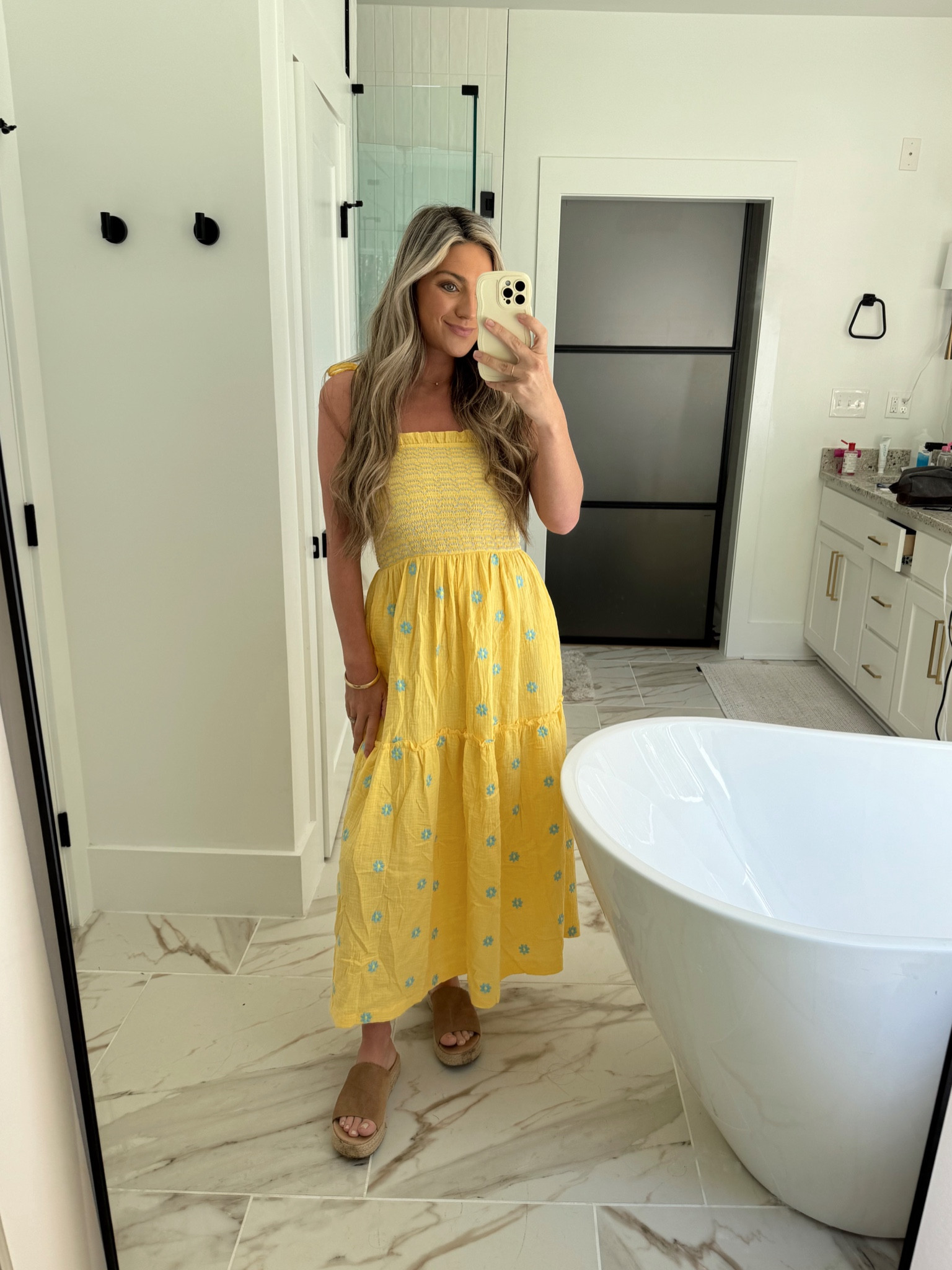 🌼🌼🌼
|| wearing a small

#summerdress #summermaxidress #amazonfashion #amazondress #sundress #maxidress

#LTKfindsunder50 #LTKtravel