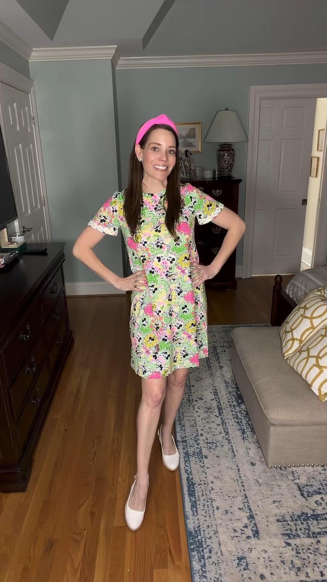 Disney x Lilly Pulitzer Cody Dress 💗🌸 Spring Statement Look


The sweetest throwback print is back and I am obsessed 💗🌼 This Disney x Lilly Pulitzer Cody Short Sleeve Dress is such a fun nod to the iconic 1975 archive print — bright pinks, happy greens, and the cutest classic character details woven throughout. It’s playful, feminine, and perfect for spring break, resort days, or a sunny brunch.

I styled it with a bold pink headband and neutral espadrille wedges to let the print shine ✨ It’s one of those effortless one-and-done dresses that instantly makes you feel put together.

If you love colorful spring dresses, preppy feminine style, or limited edition Disney collaborations, this one is such a standout 💕🌿

Disney Lilly Pulitzer dress, Cody short sleeve dress, spring break outfit, colorful resort wear, pink and green dress, Disney collaboration outfit, preppy spring style, statement print dress

#LTKmomlife #LTKKids #LTKOver40

#LTKPetite #LTKstorytime #LTKdayinmylife