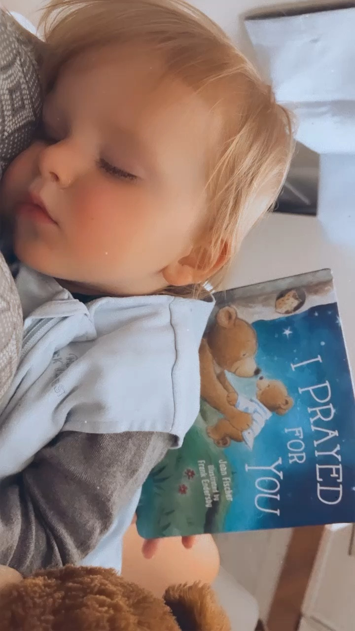 storytime 📖, nursing this little love🤱🏼, and naptime snuggles 🥰 will forever be my happy place 🥹🫶🏽 someone is getting a good nap in before some fun fall adventures we have planned later this afternoon 🍂🙌🏽🎃🐮

#LTKfamily #LTKbaby #LTKhome