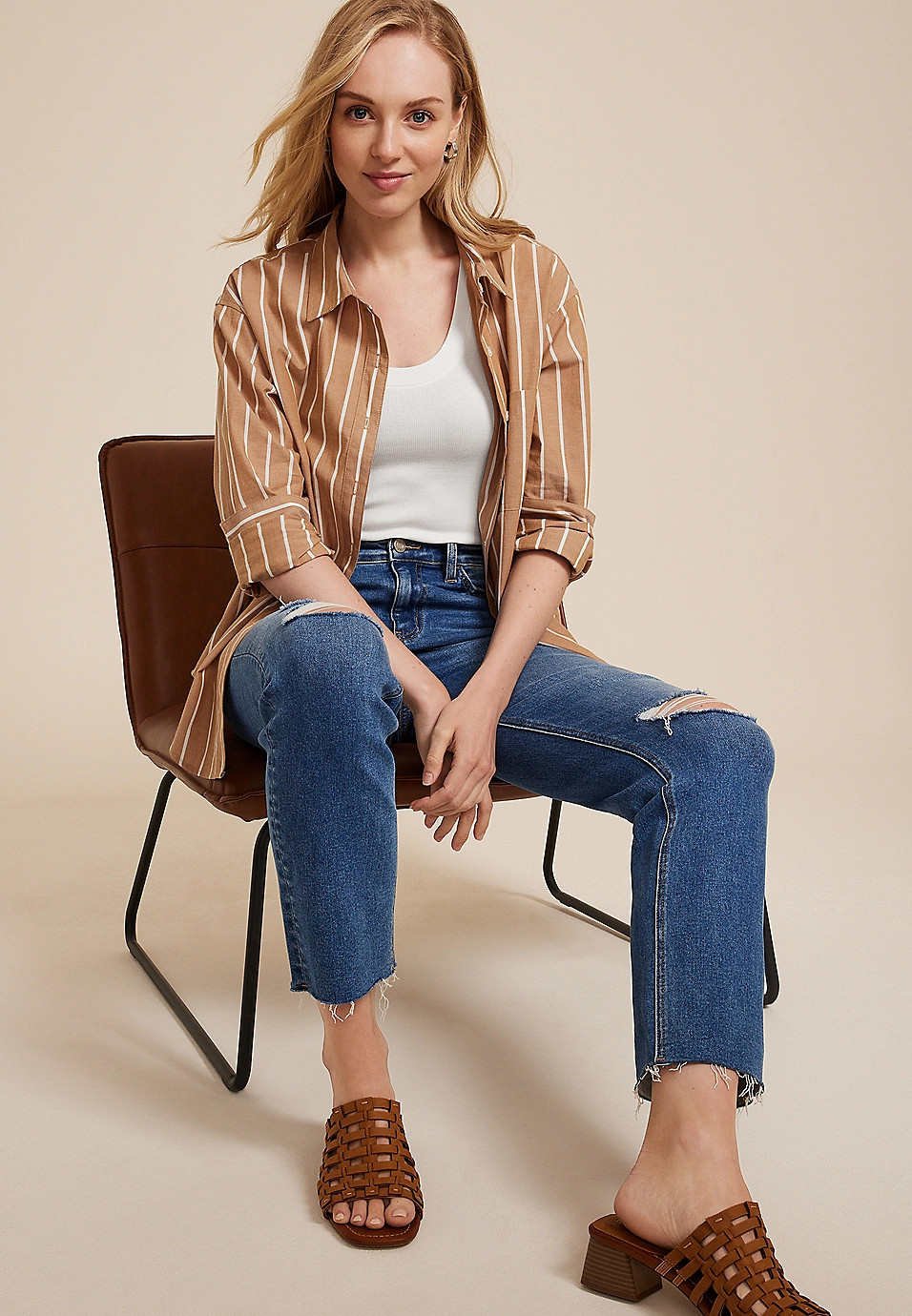 24/7 U Line Tank Top | Maurices