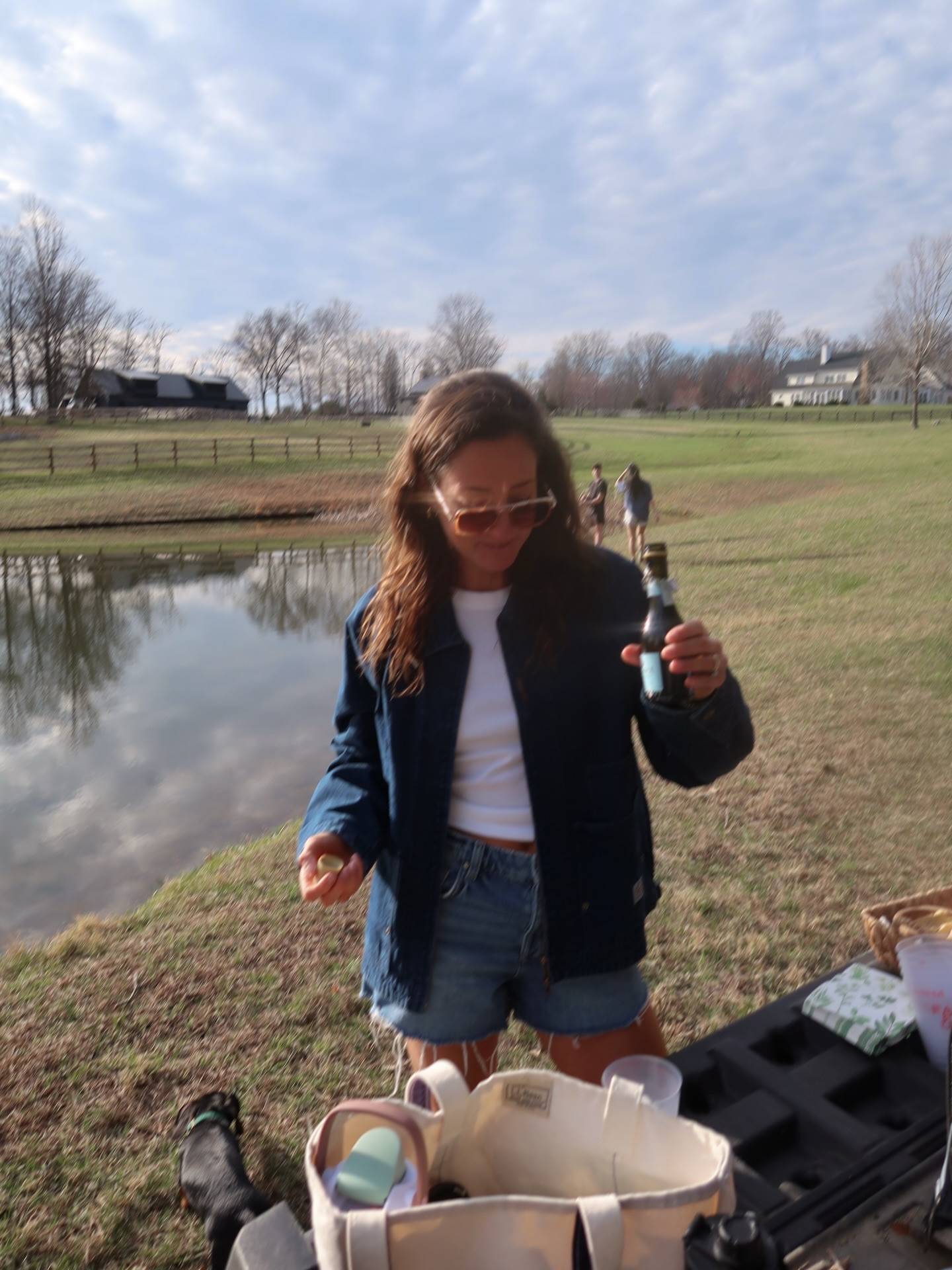 fishin’ happy hour 🎣🍾