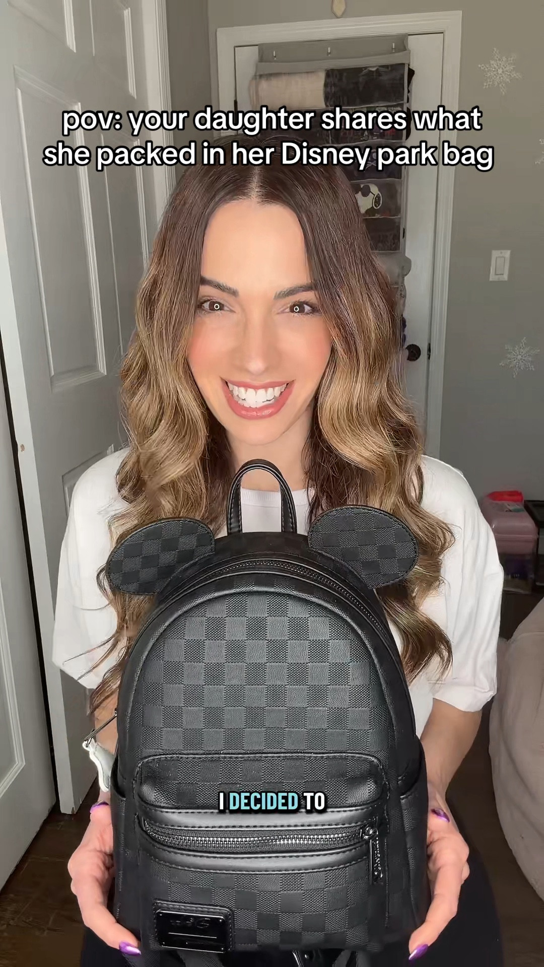POV: YOUR DAUGHTER SHARES WHAT SHE PACKED IN HER DISNEY PARK BAG 

#momlife #preppy #preppyaesthetic #disneyworld #momsofinstagram