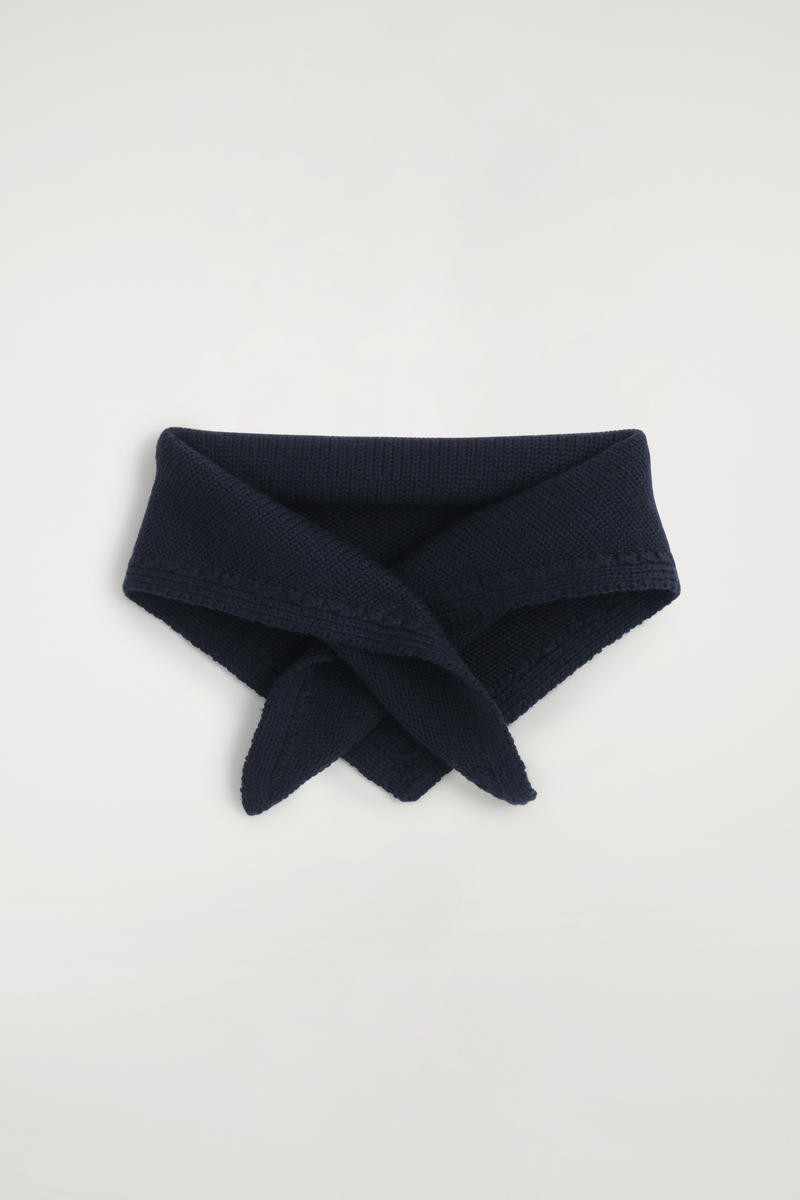 Merino Wool Triangle Scarf | COS (US)