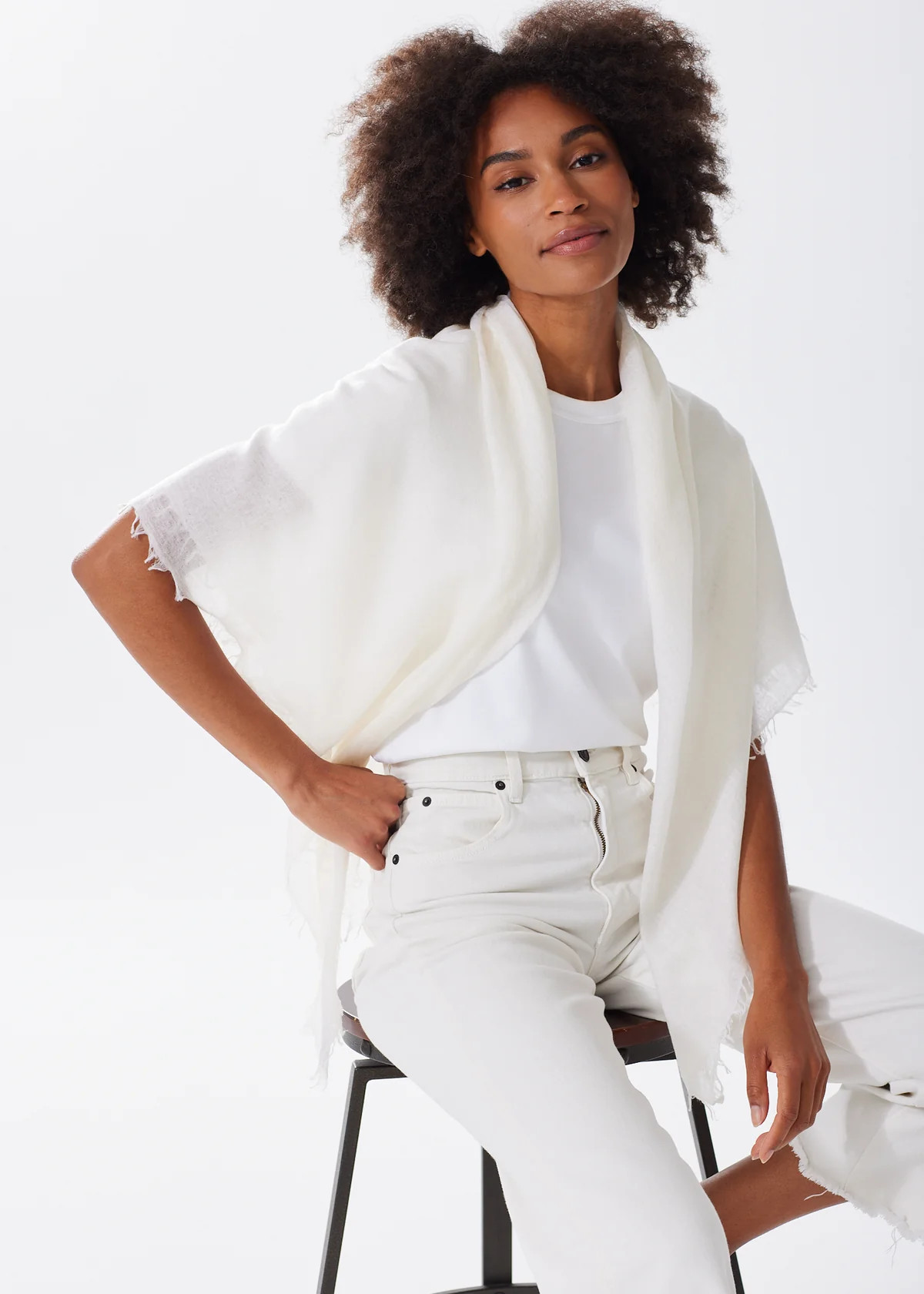 The Lightweight Cashmere Scarf | Alice Walk