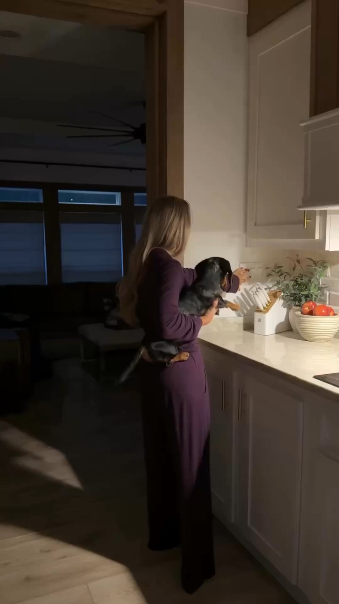 The wrap top was so cute over my set, I wish I would have just wore it!!! the sleeves being baggy overstimulated me though lol ￼😂 #ditl #morningvlog #morningroutine #dailyvlog