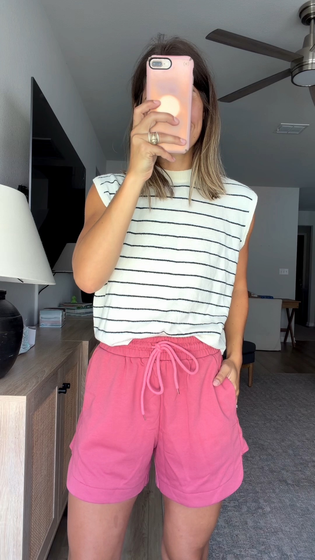 got this exact top from target two years ago but they made a very similar one this year 
-
mix and match, target finds, mom life, everyday style, sports mom

#LTKmomlife #LTKootd #LTKgrwm