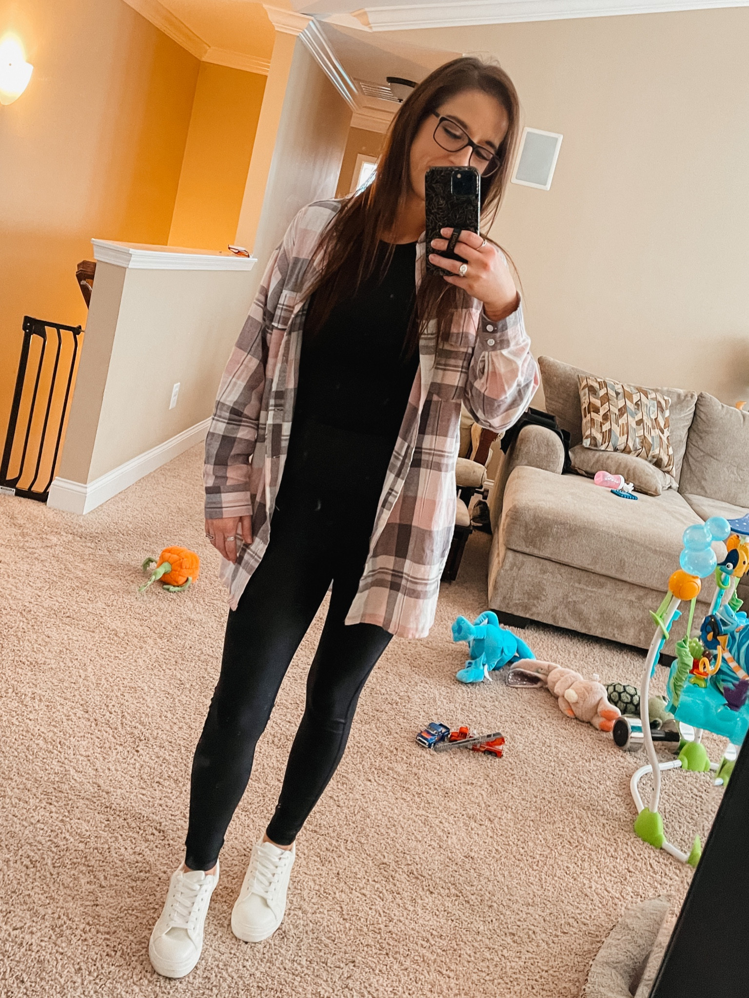 Is it still 80 degrees outside? Yes. Do I still like to pretend it's fall in my house? Yes. 
Don't judge. Because this outfit is the cutest on the go outfit ever! 



#fallvibes #blackonblack #pinklily #falloutfit #easyoutfit #momfit #flannel

#LTKunder50 #LTKfit #LTKSeasonal
