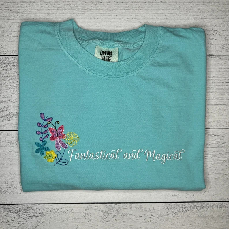 Fantastical Tee - Etsy | Etsy (US)