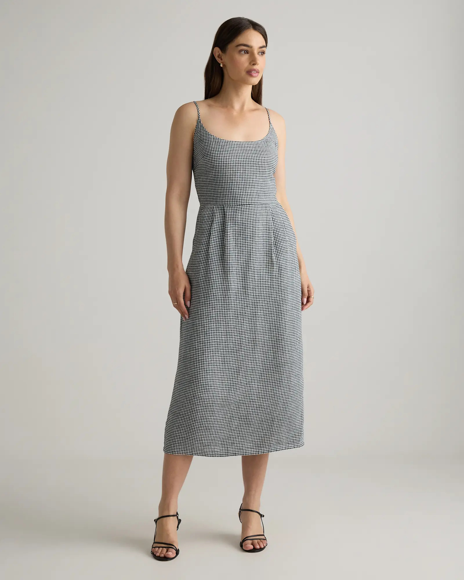 100% European Linen Scoop Neck Midi Dress in Classic Mini Gingham | Quince