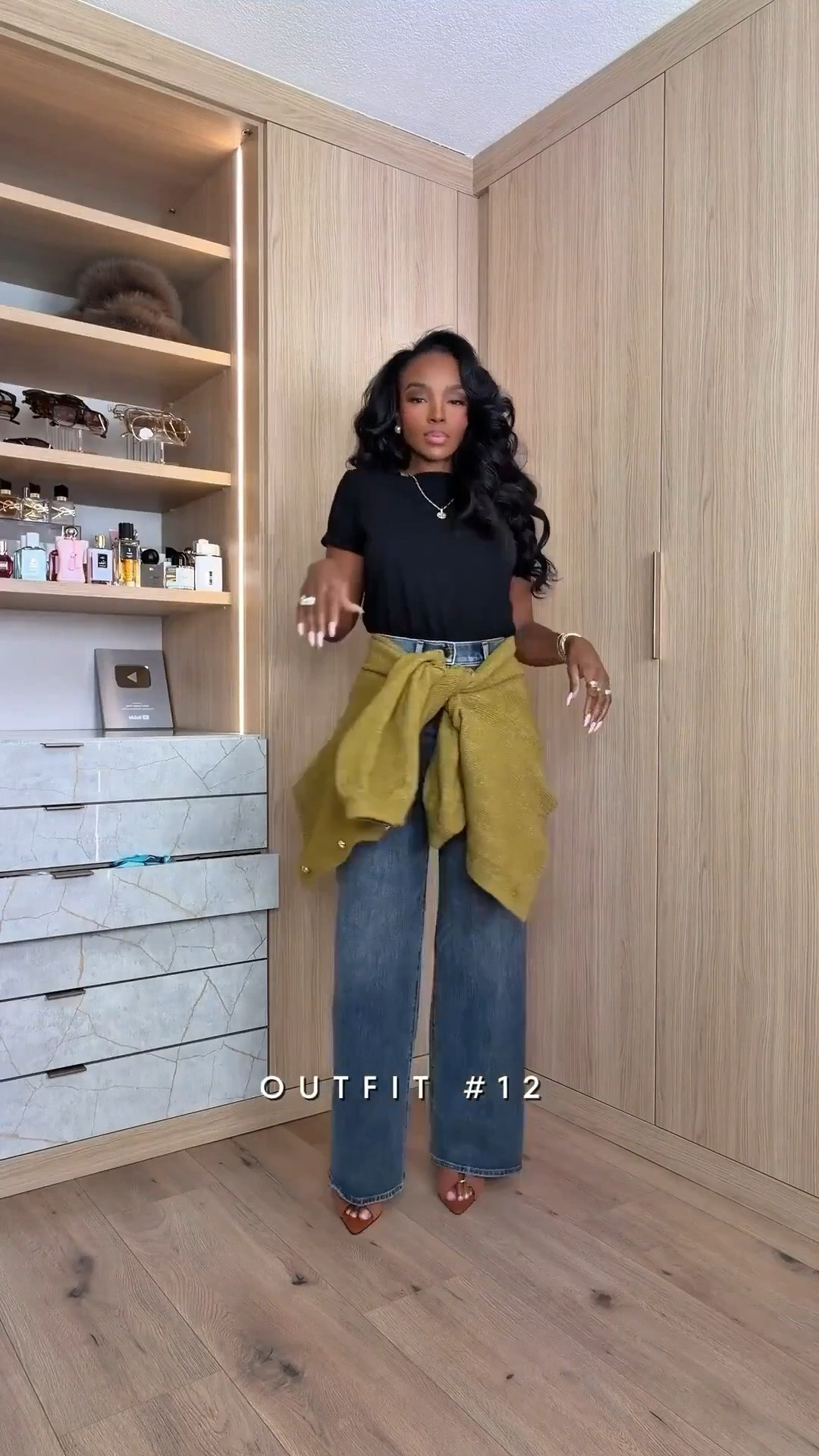 Everyday outfit✨ Everything from this look is linked below. 👇🏽

Wearing: Size Small | 5’4” | 140 lbs | 34D-27-40

📲   Download the FREE LTK app & follow me (@kirasfashionfinds) to shop all my daily finds.  #LTKootd #LTKPetite #LTKU