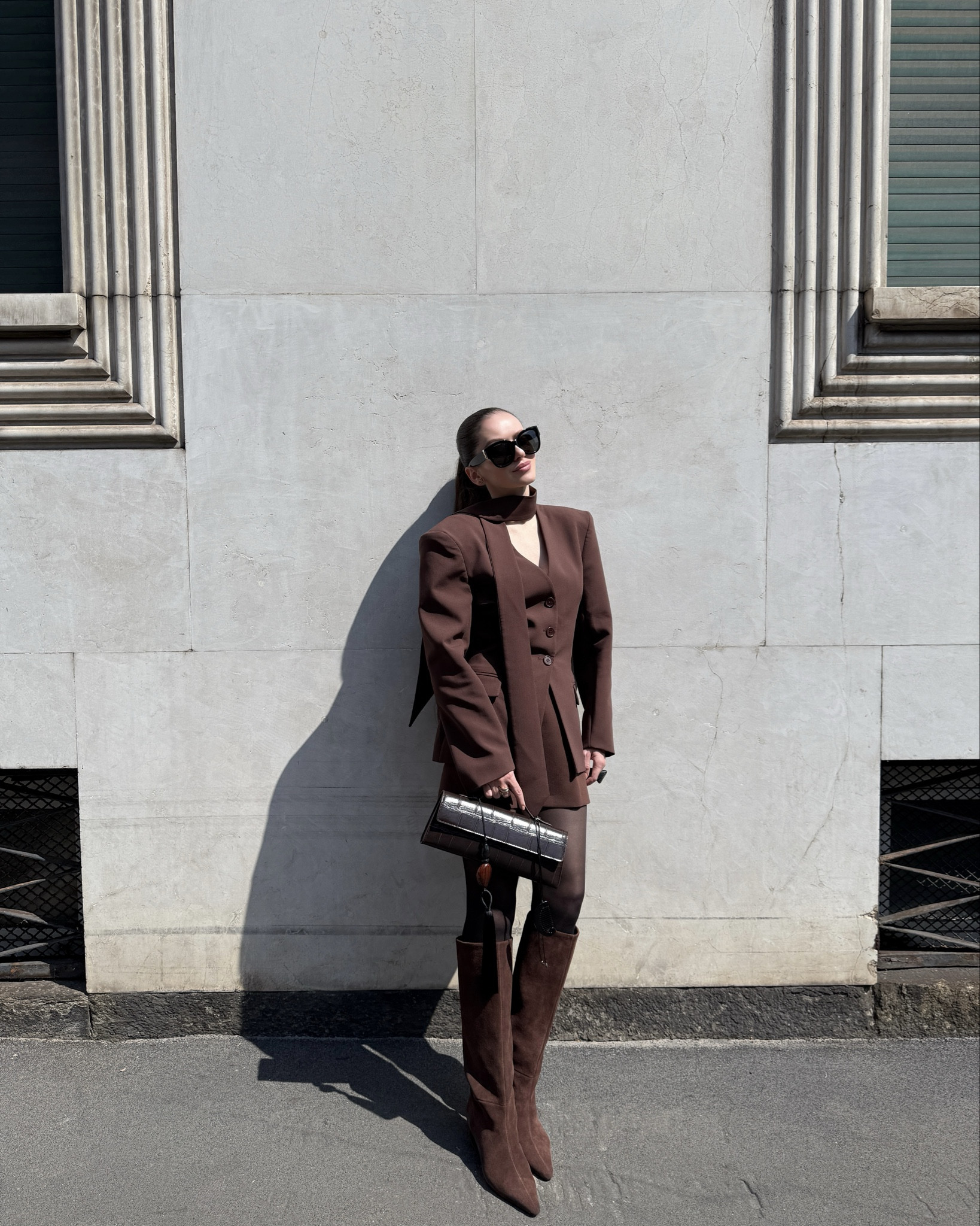 🤎 


suit, blazer, bag, spring look, spring outfit, boots, suede boots, bold shoulders @ASOS 

#LTKstyletip #LTKspring #LTKbag