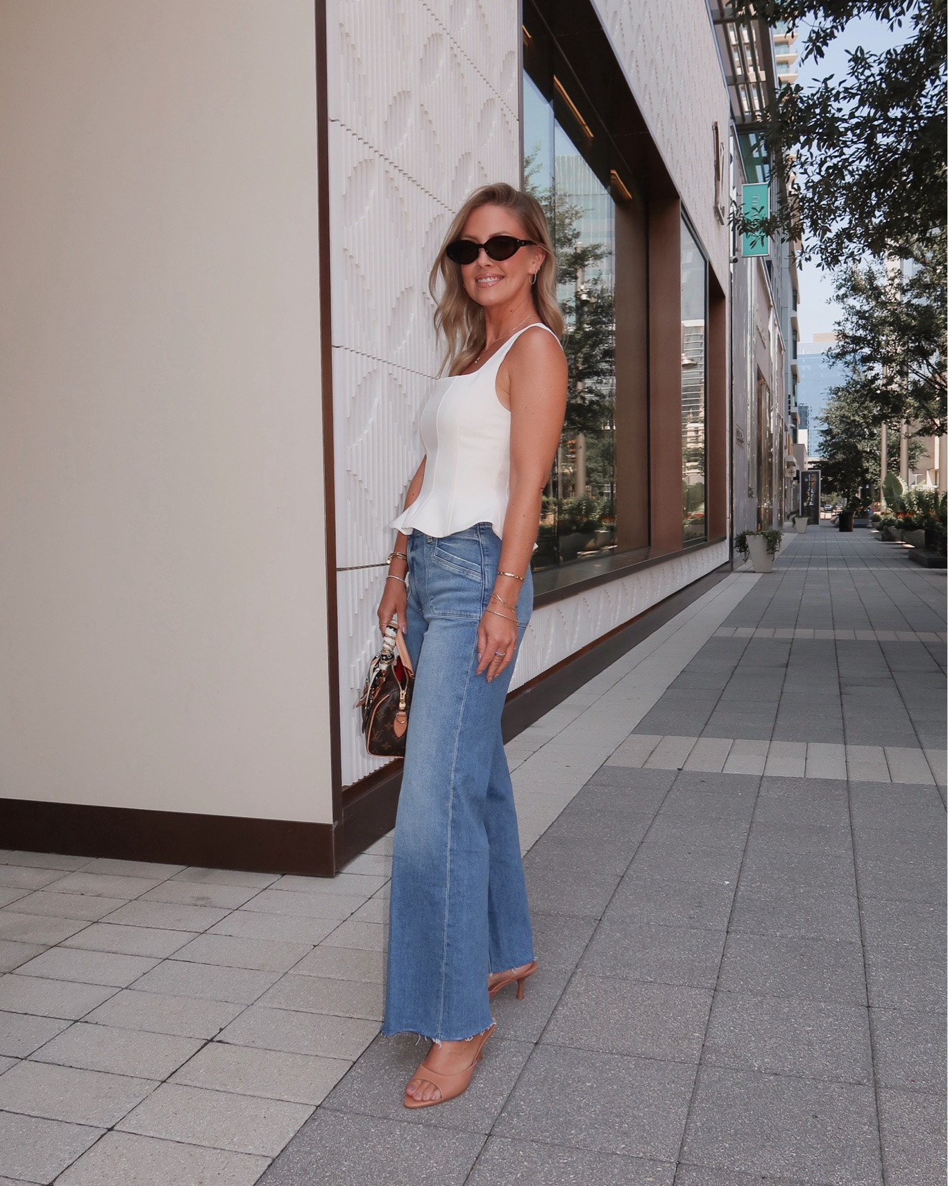XS top (on sale!!) / 24 Petite jeans (size down they are very soft and comfortable!)

#LTKootd #LTKSaleAlert #LTKPetite