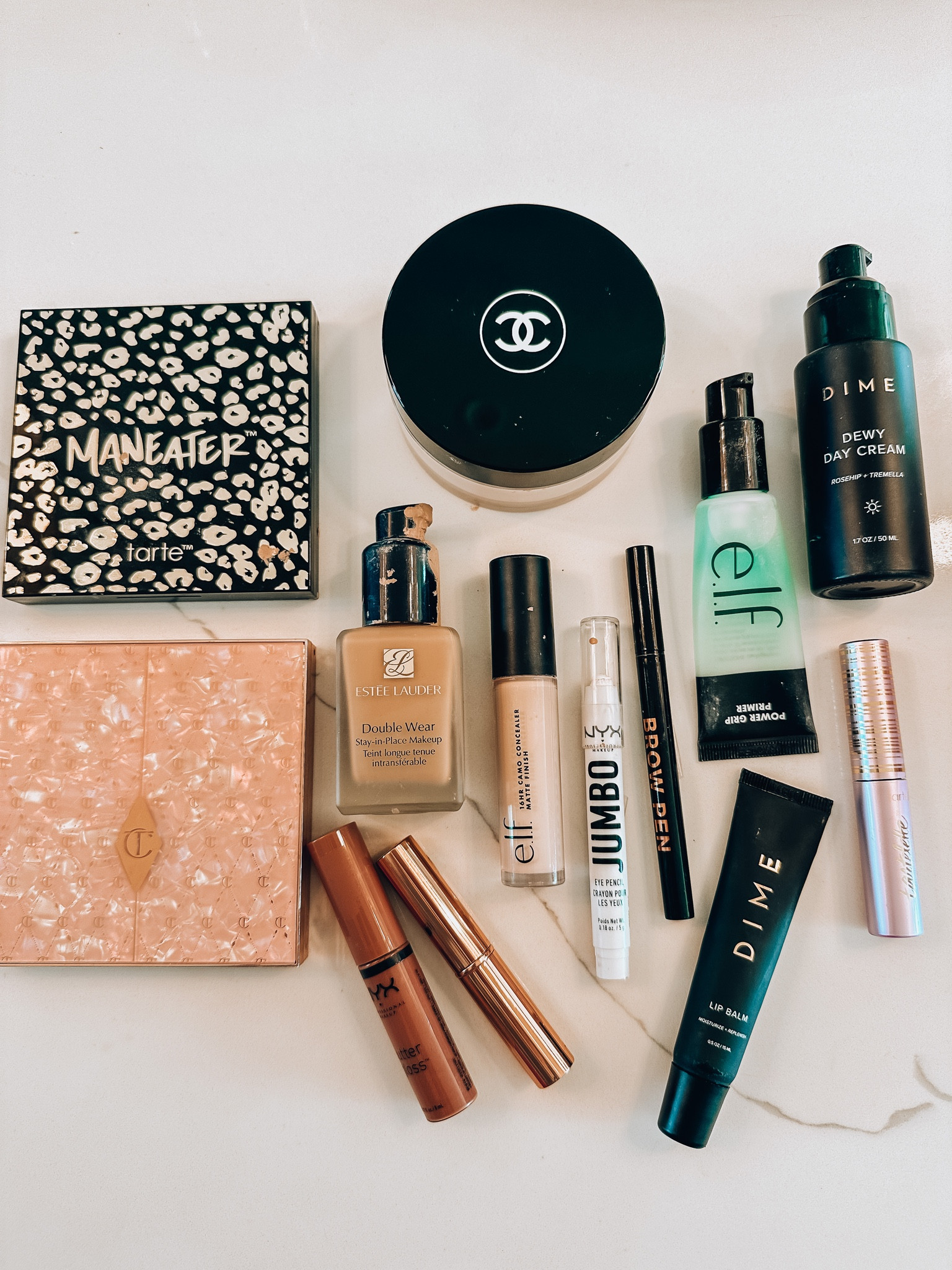 What’s in my makeup bag!!! 