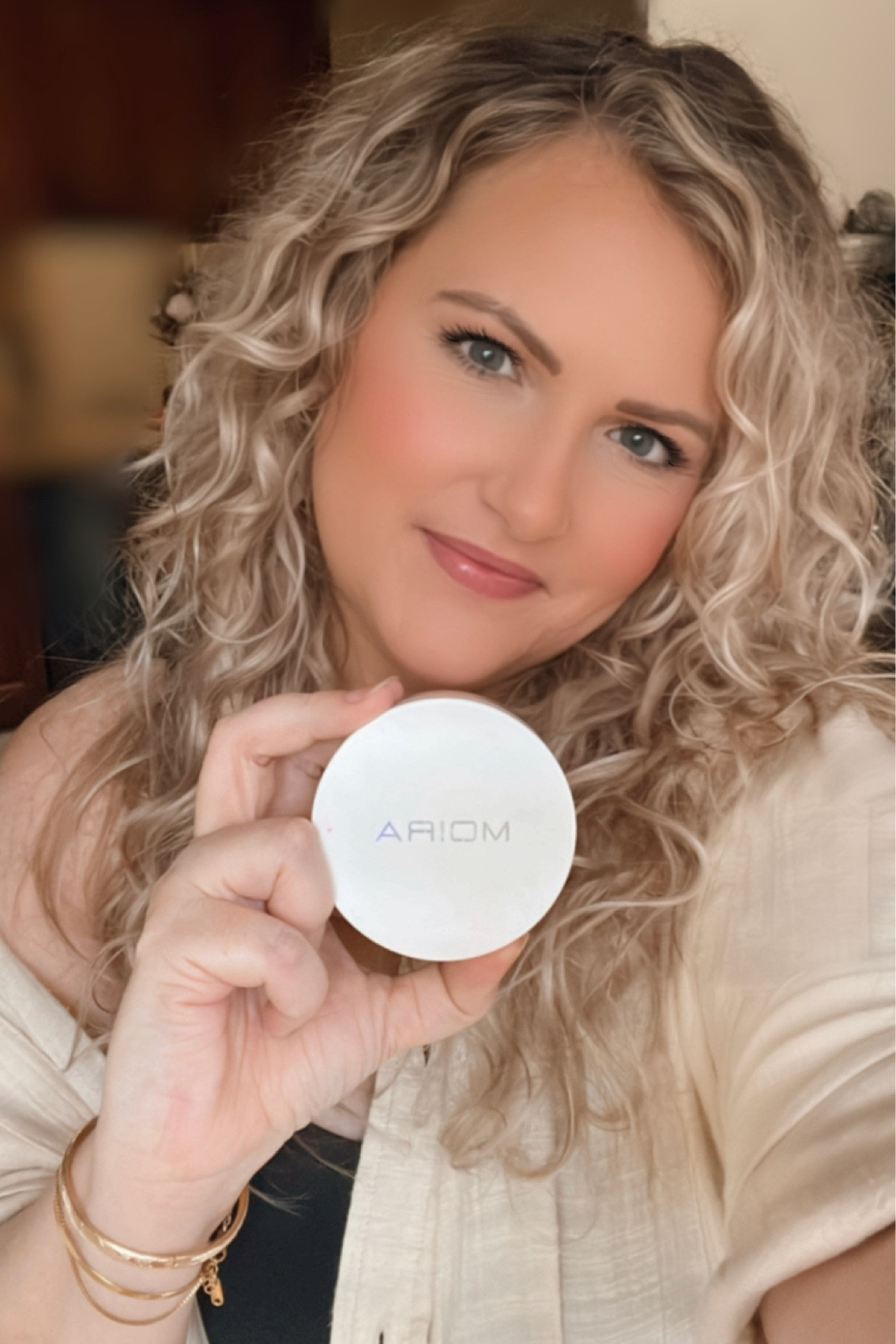 Best setting powder EVER!!!!

#LTKstyletip #LTKunder50 #LTKbeauty
