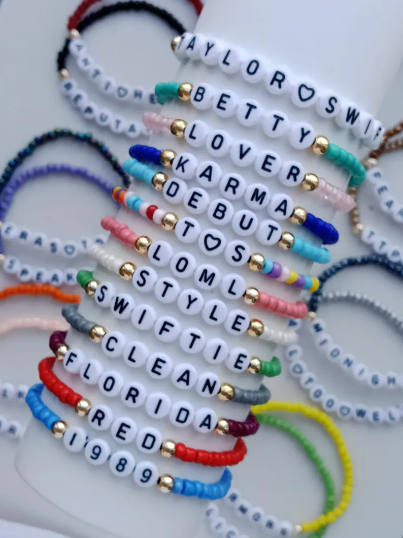 Pack Eras Tour Friendship Bracelets, Eras Tour Bracelets, Taylor Swift Bracelets, Bracelets For C... | Etsy (US)