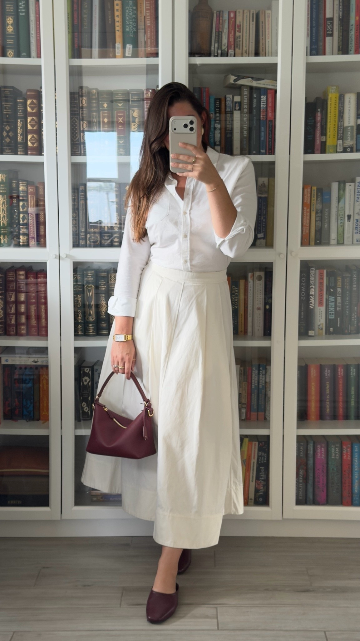 Look du Jour 🤍

Outfit details: 
Top + Skirt: @SEZANE 
Shoes: new @Margaux 
Purse: Maison de Sabré

With Amour, M.

Some pieces featured in this post were kindly gifted ✨

#LTKdayinmylife #LTKgrwm #LTKootd