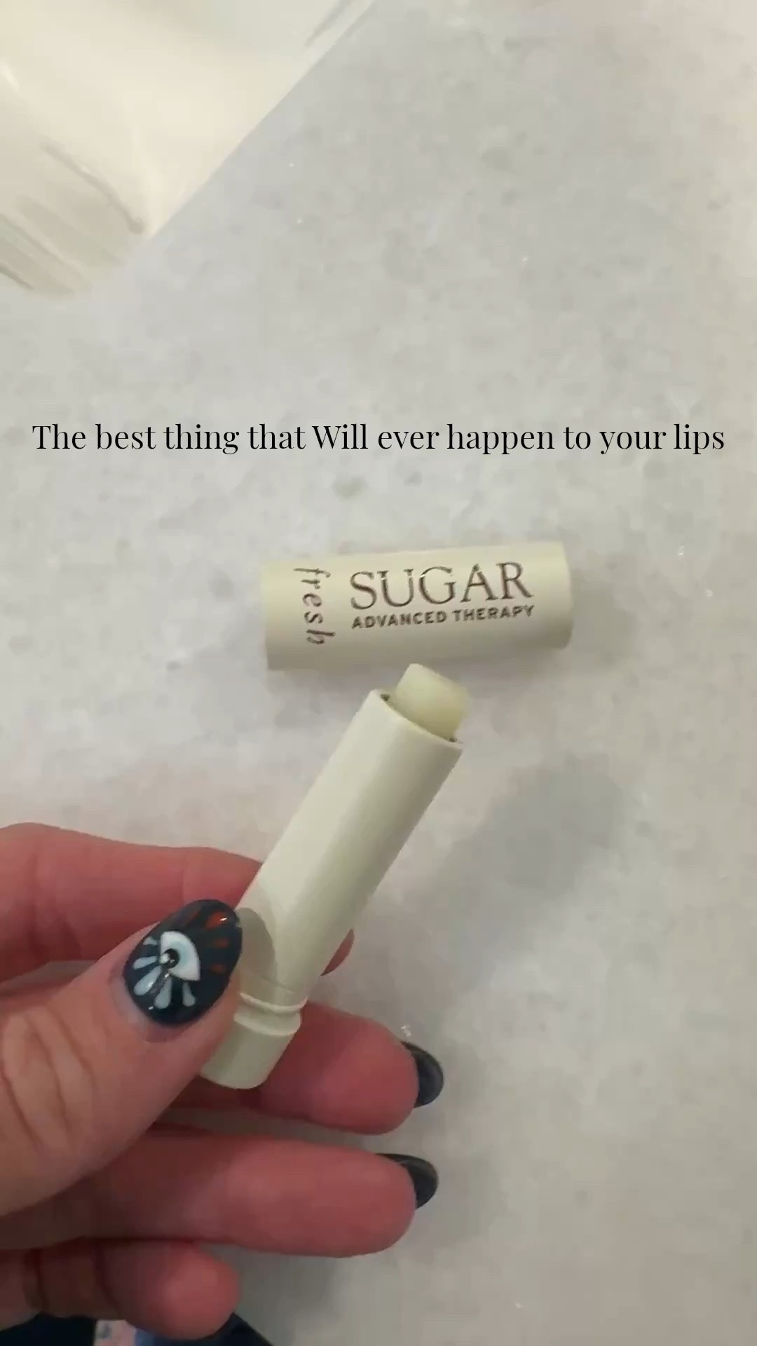 Dry lips? You NEED this!!!  The best lip moisturizer I have done.

#Beauty #Lips #LipTreatment ￼