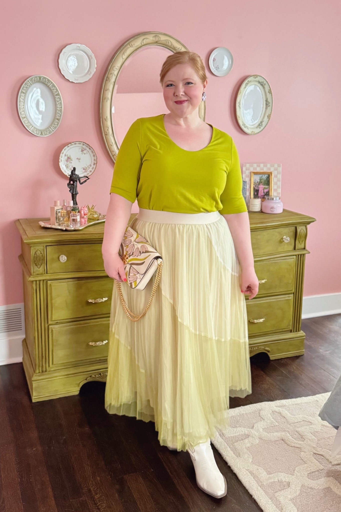 Ulla Popken Plus Size Spring Outfit Idea (35% OFF with code WWWULLA)

*wearing size 12/14 in this top and skirt 



#LTKPlusSize #LTKootd #LTKMidsize