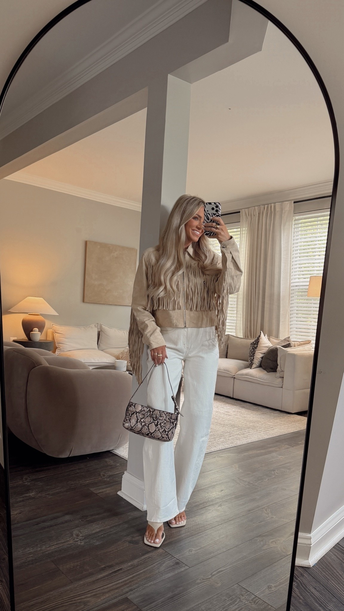 LOVE this one for fall!

#LTKSeasonal #LTKootd
