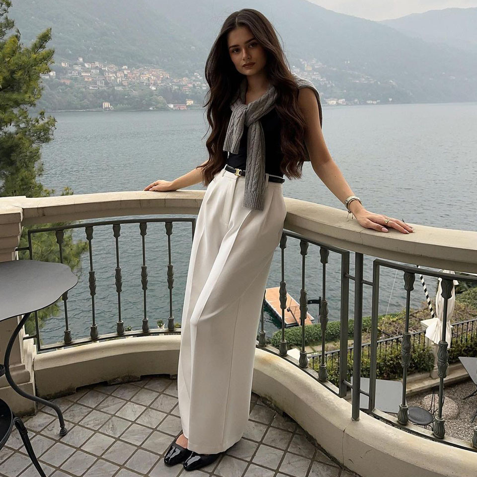 Timeless Pleated Wide-Leg Dense Silk Trousers | LilySilk