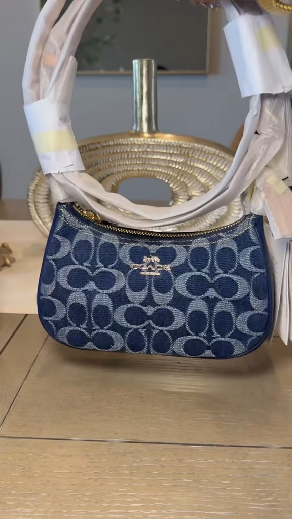 I thought this Coach Teri Mini in denim was the perfect summer bag for my bestie! 💙

She loved it 🥰

#LTKStyleTip #LTKItBag
