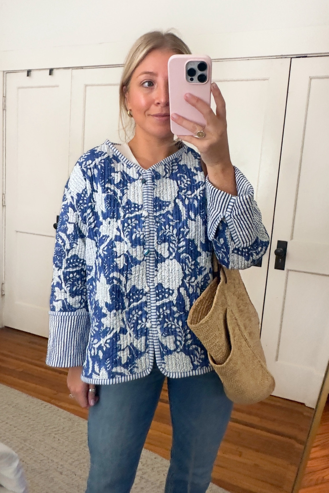 Blue quilted jacket: wearing a large 

#LTKfindsunder100 #LTKstyletip #LTKSeasonal