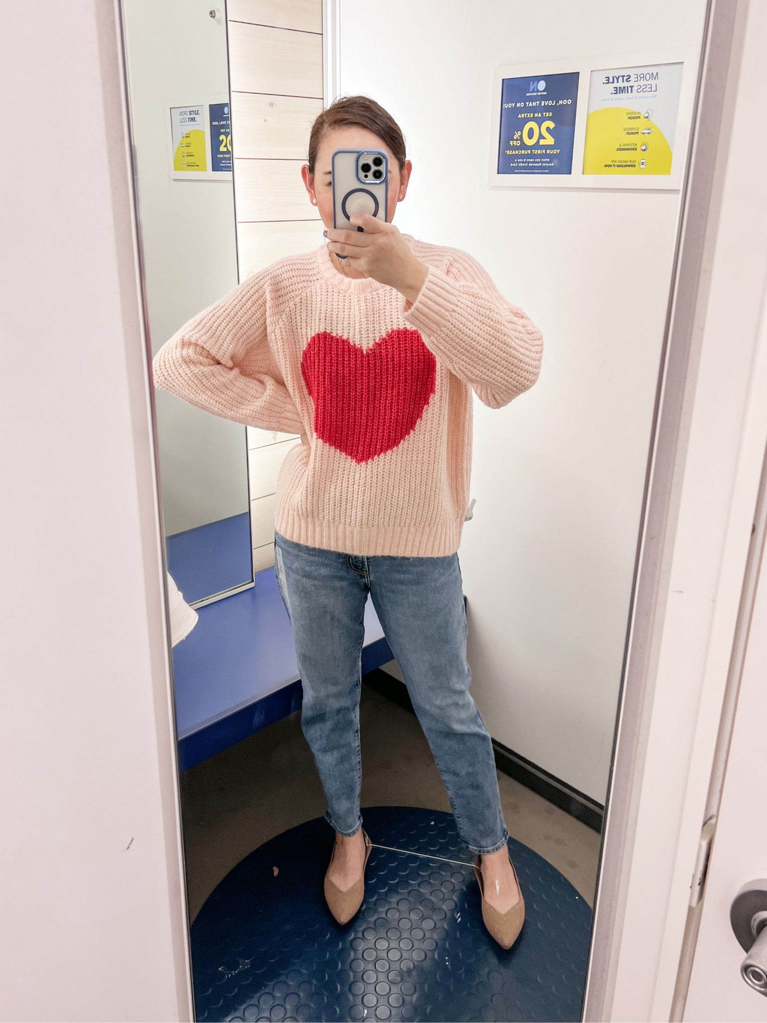 Valentine’s day outfit idea

#LTKFind #LTKunder50 #LTKstyletip