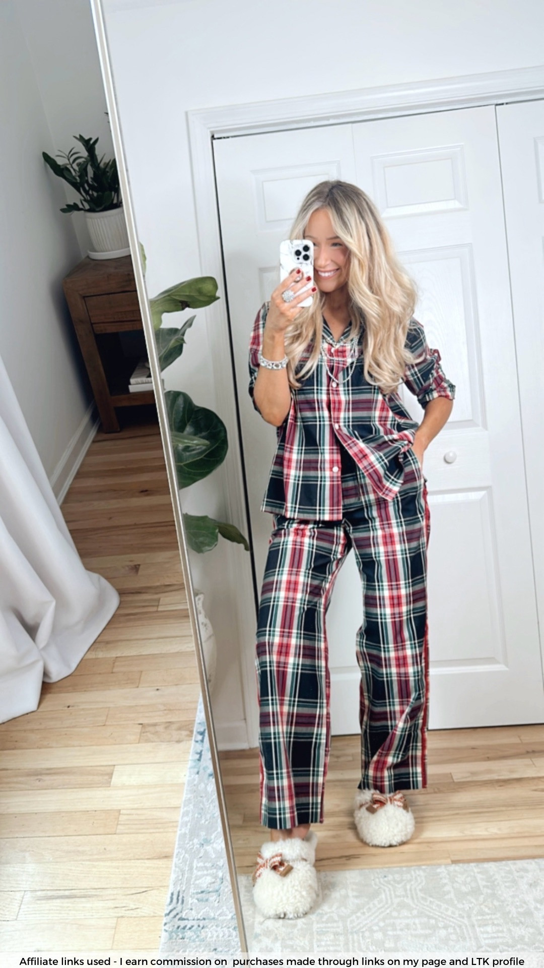 Holiday pajamas set

#LTKHoliday